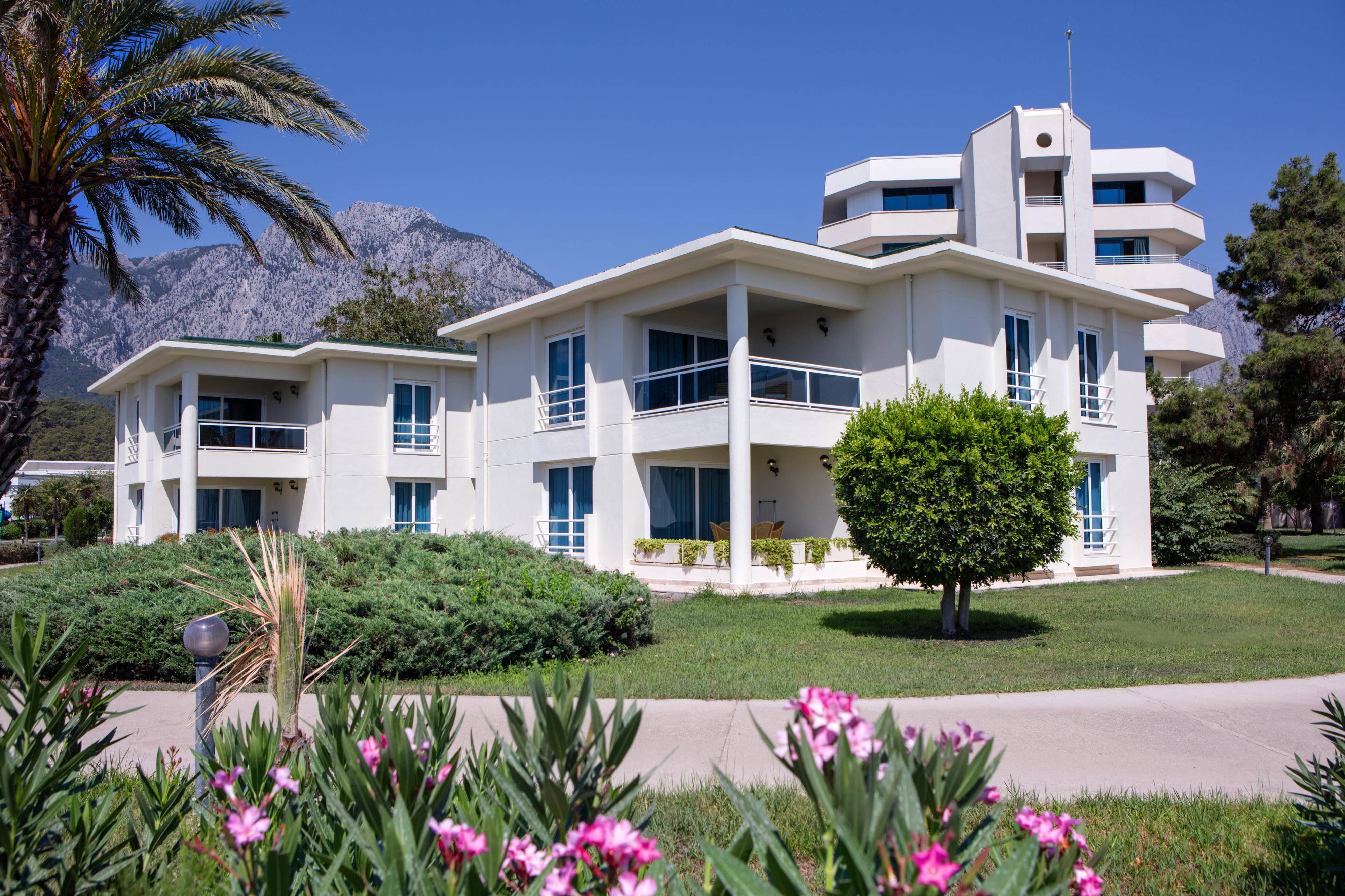 Mirage Park Resort