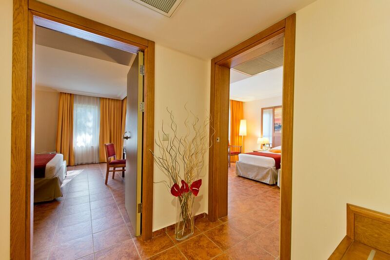 Seven Seas Hotel Life