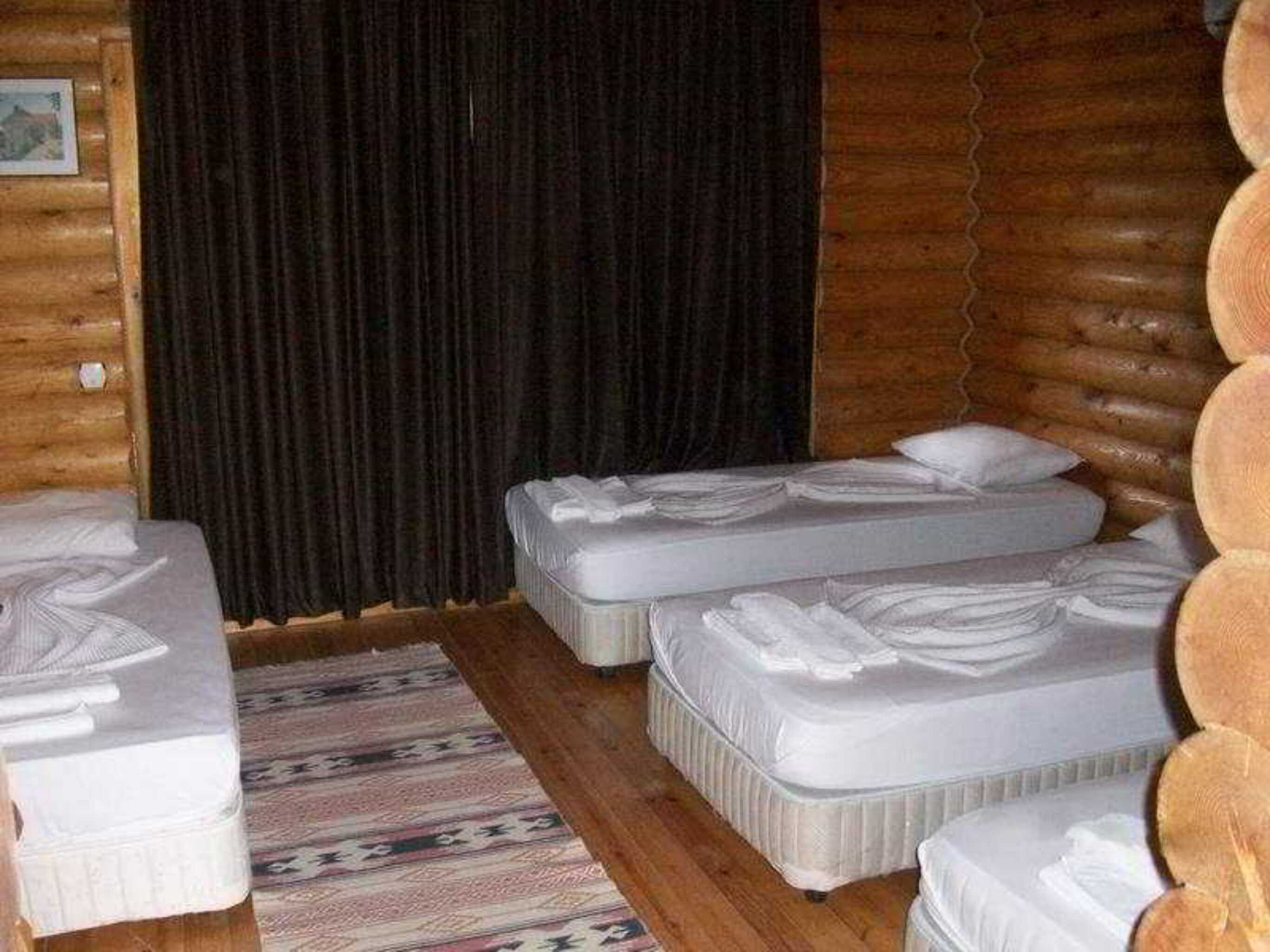 Woodline Hotel