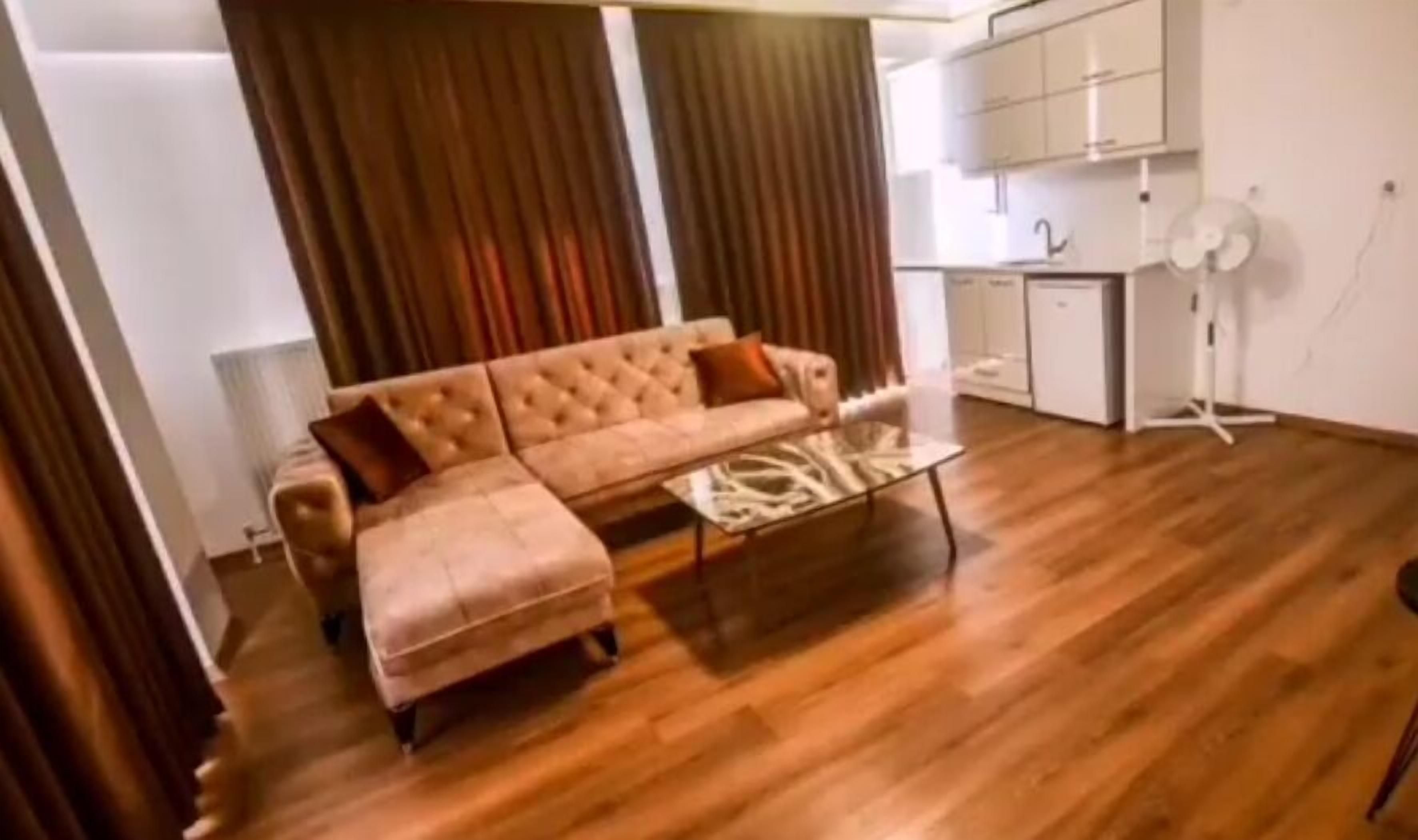 Rosa Therapy Hotel