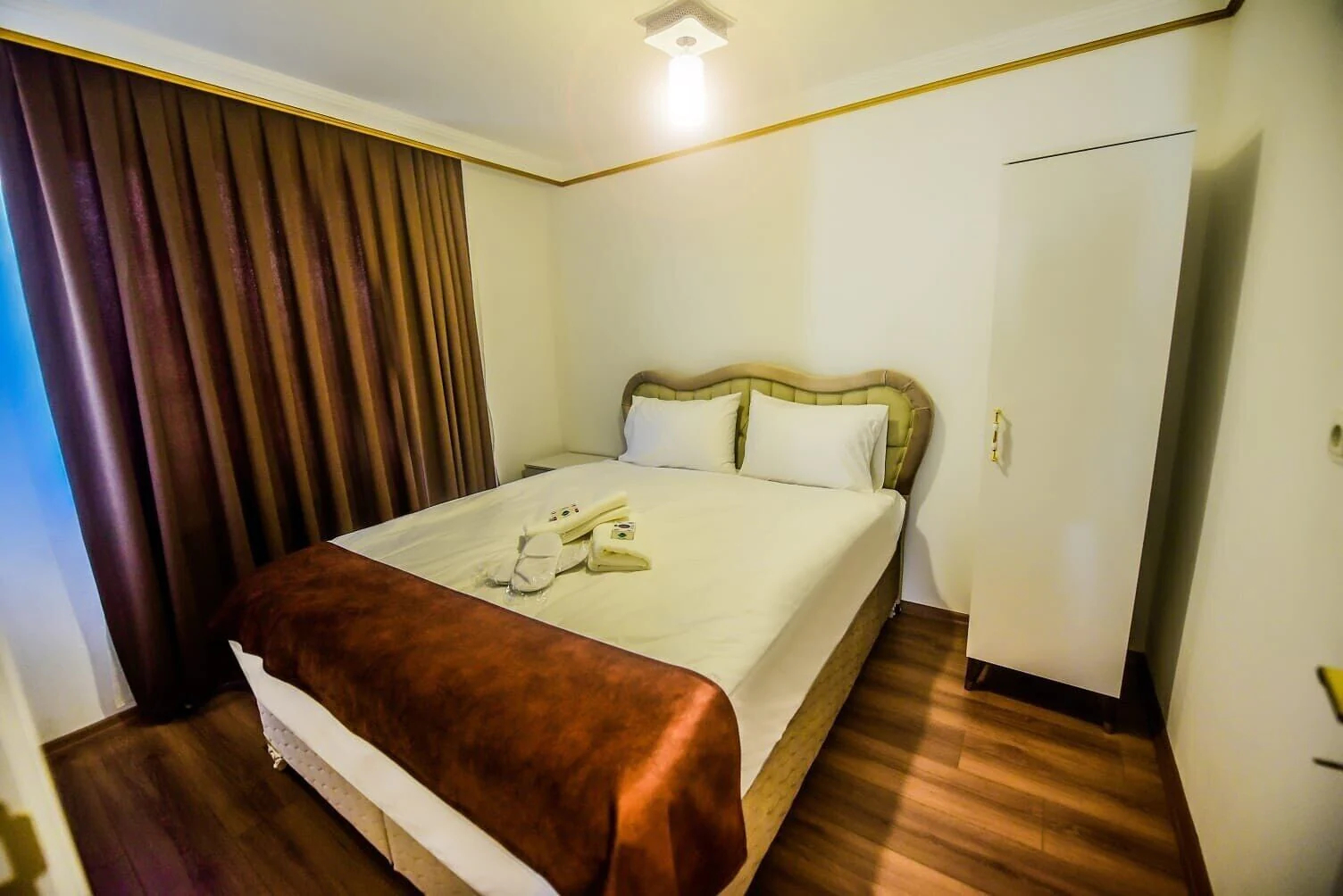 Rosa Therapy Hotel