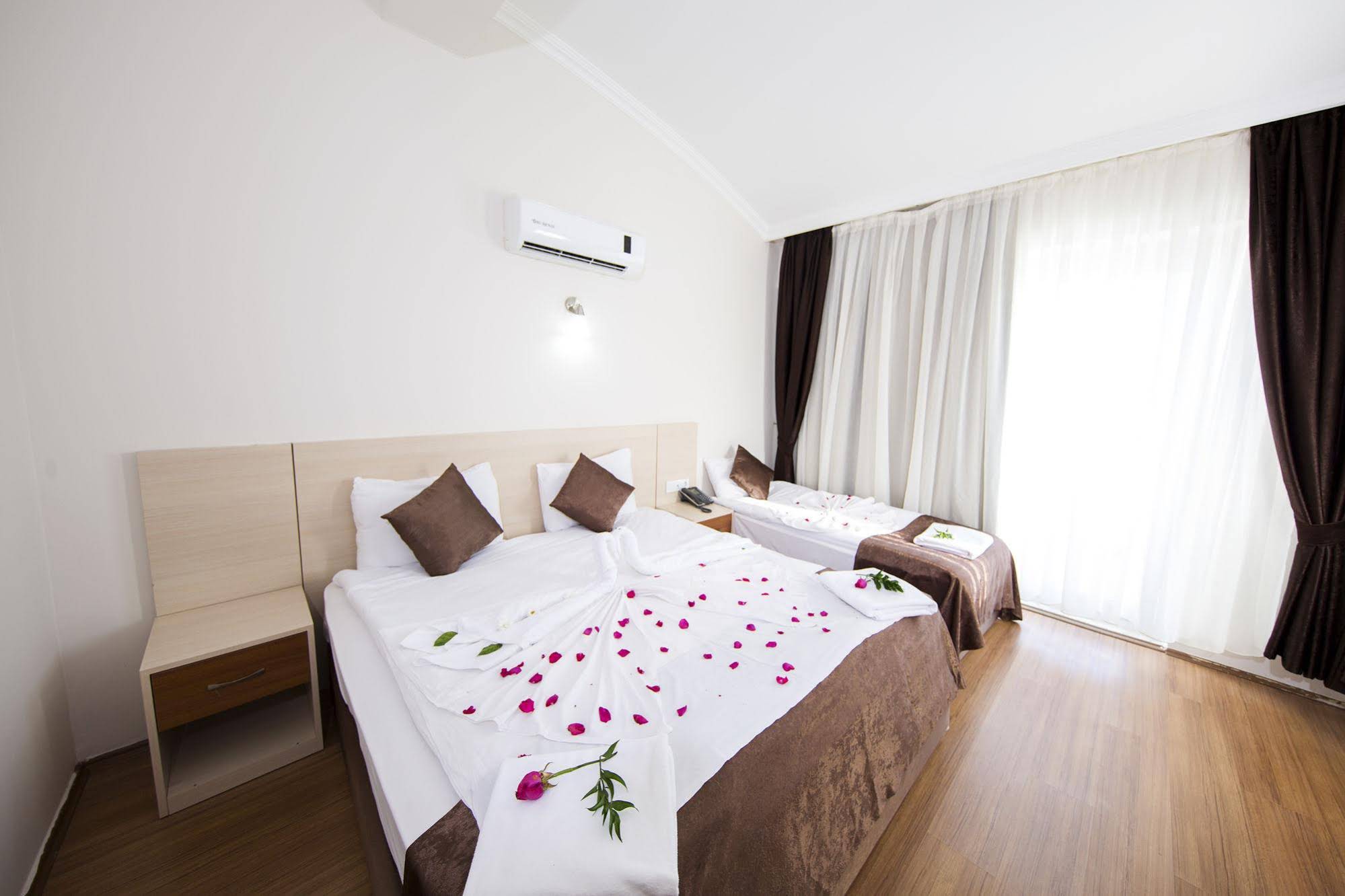 Sarp Hotel Kadriye