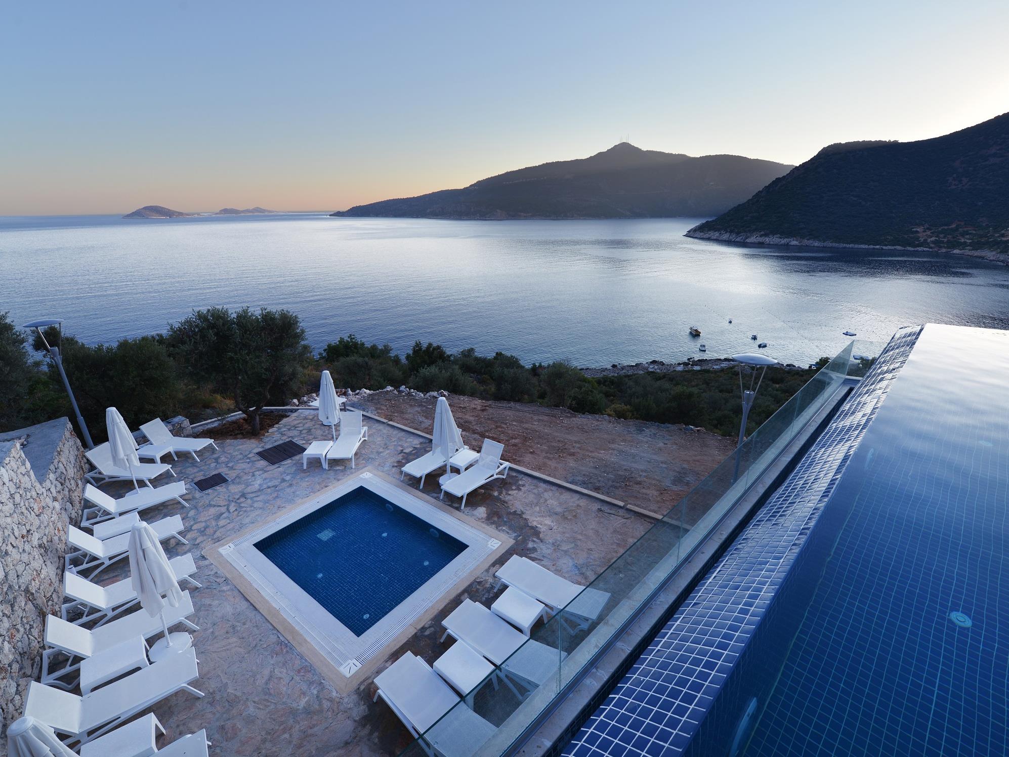 Kalamar Hotel