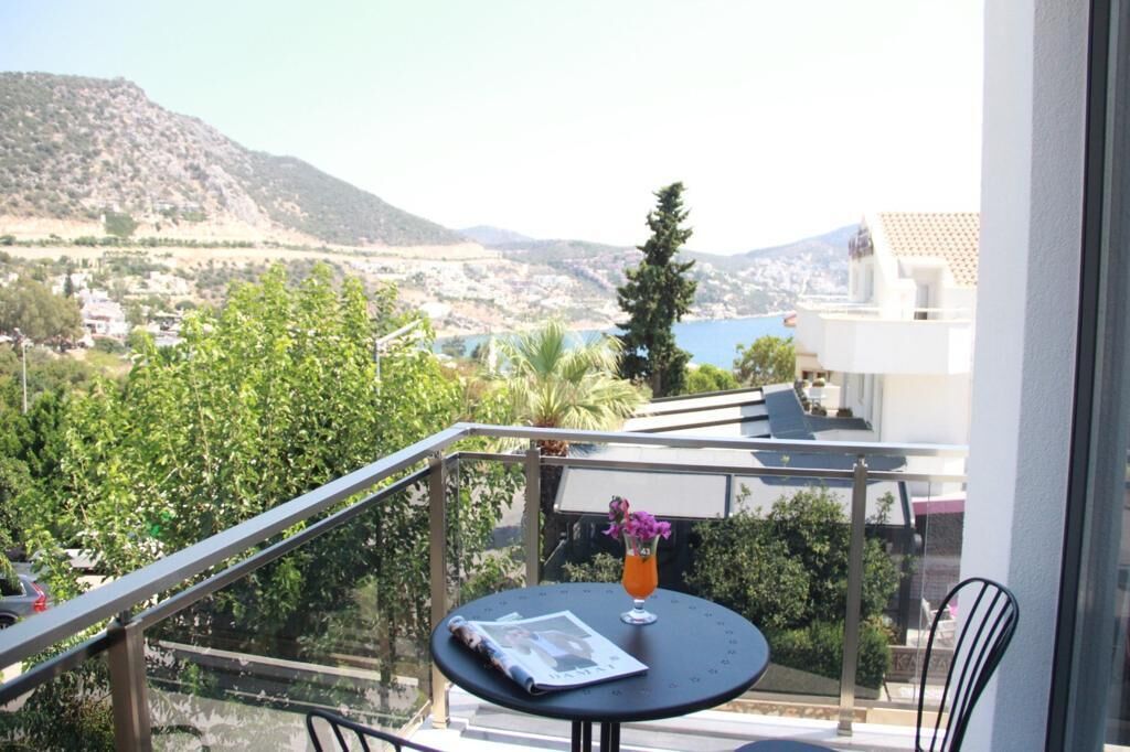 Kaya Apartments