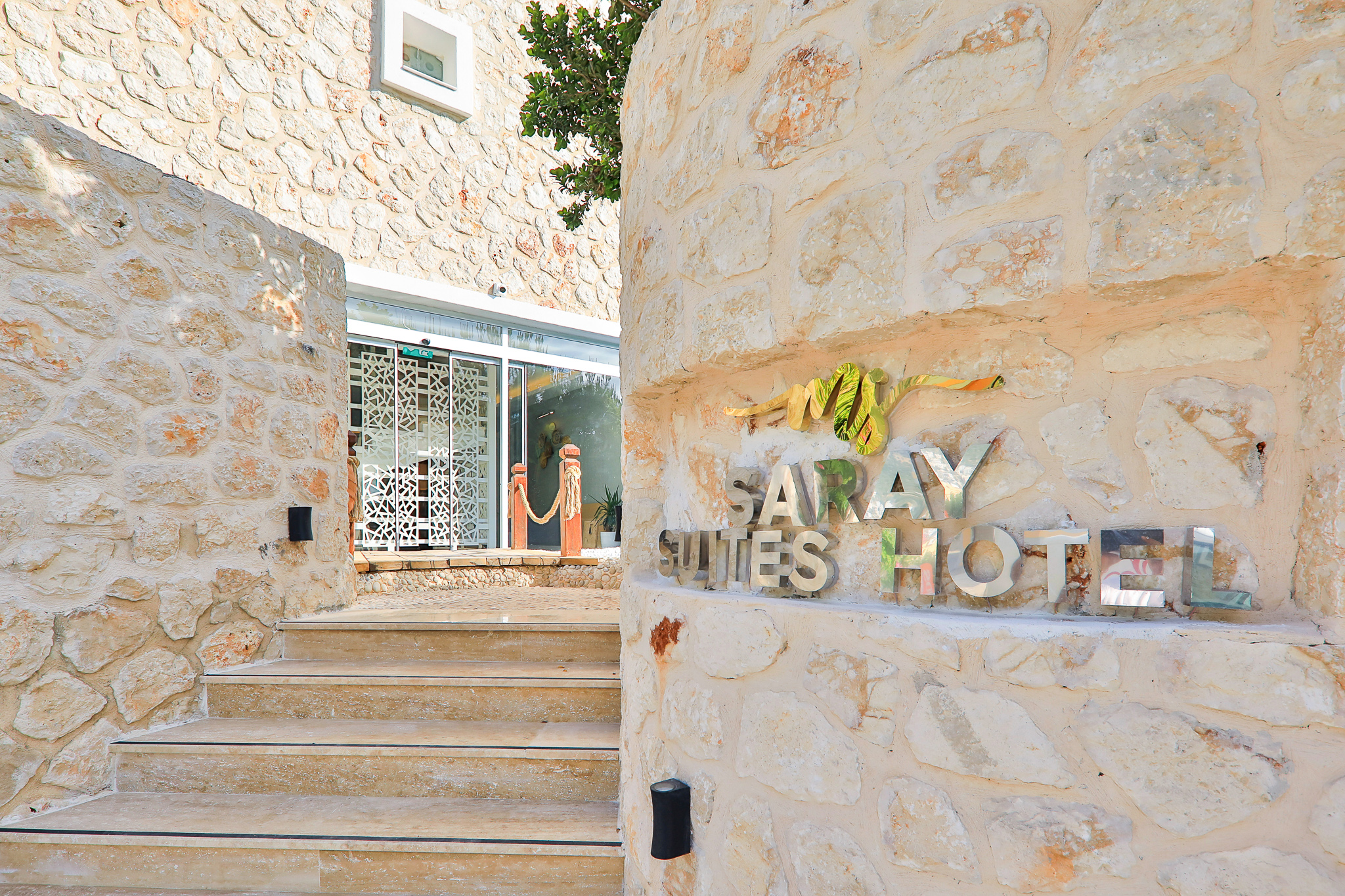 Saray Suites Hotel