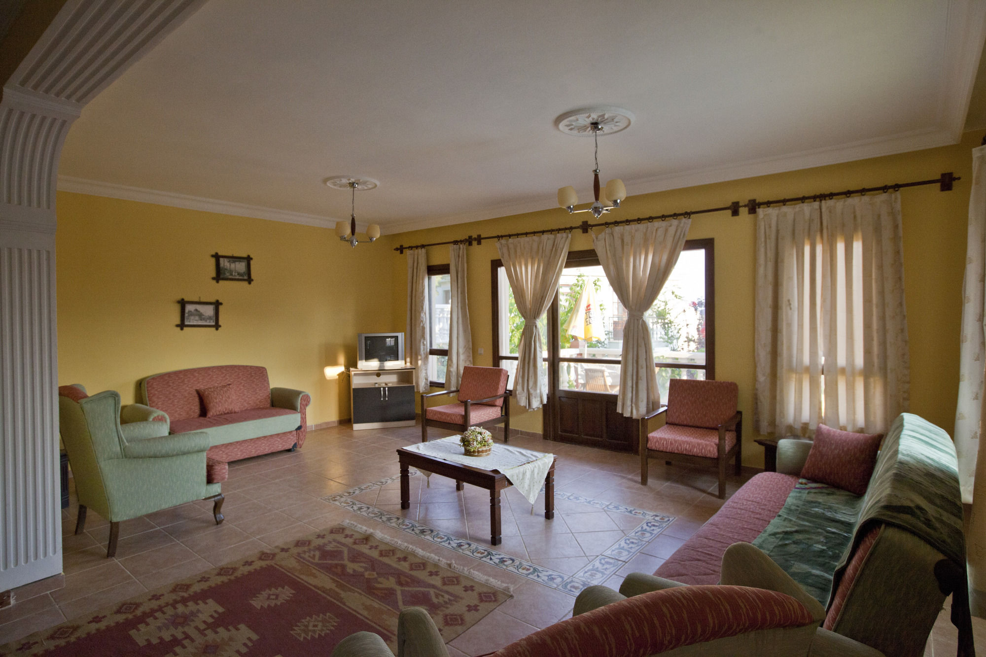 BG Villa's and Apart's