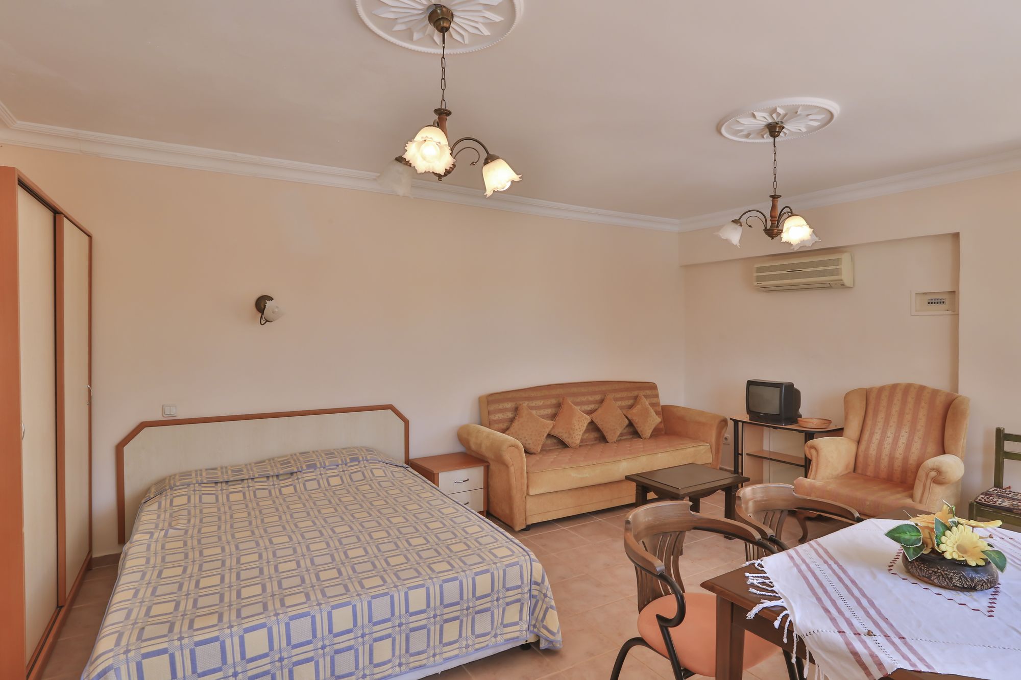 BG Villa's and Apart's