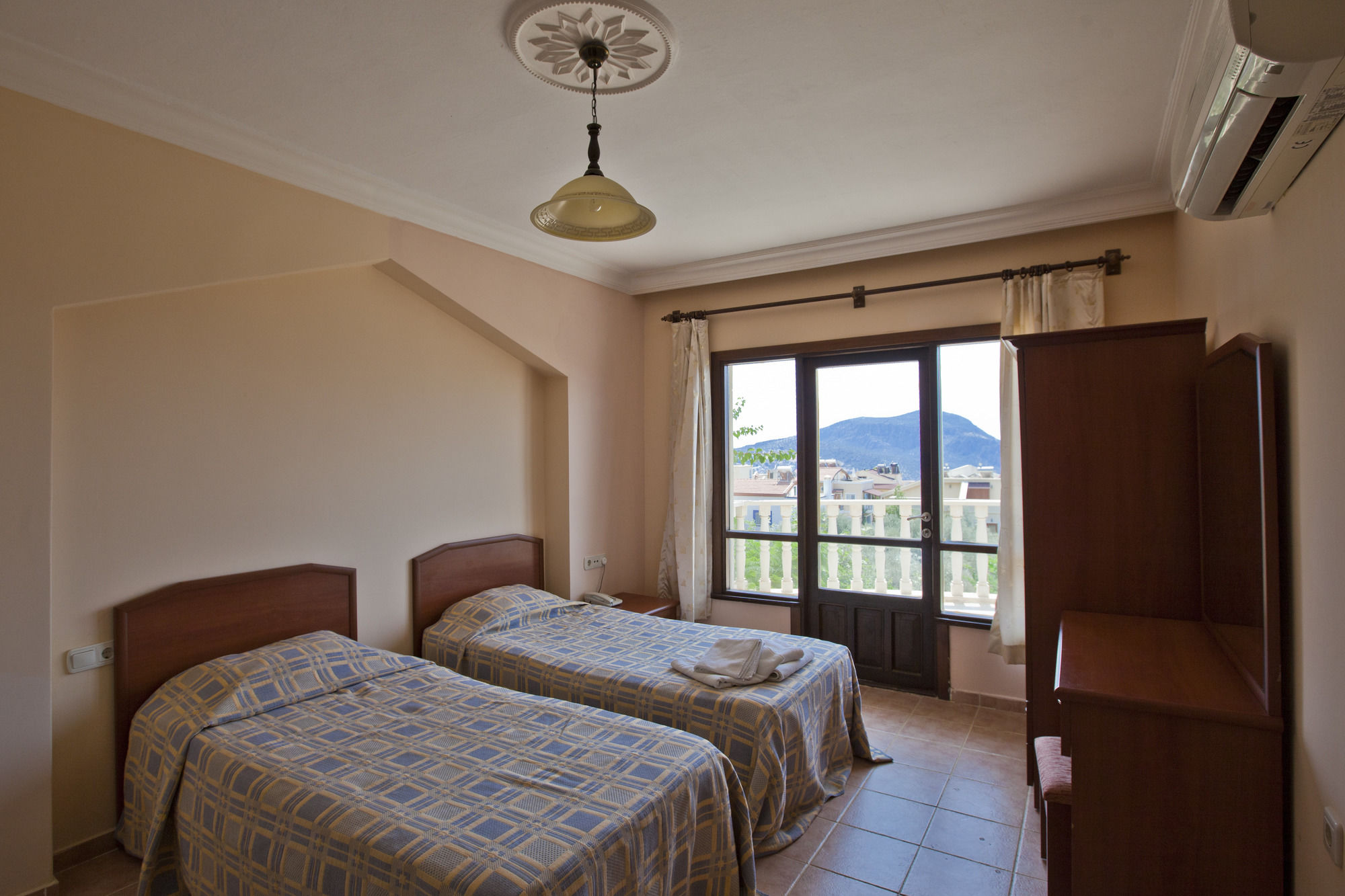 BG Villa's and Apart's