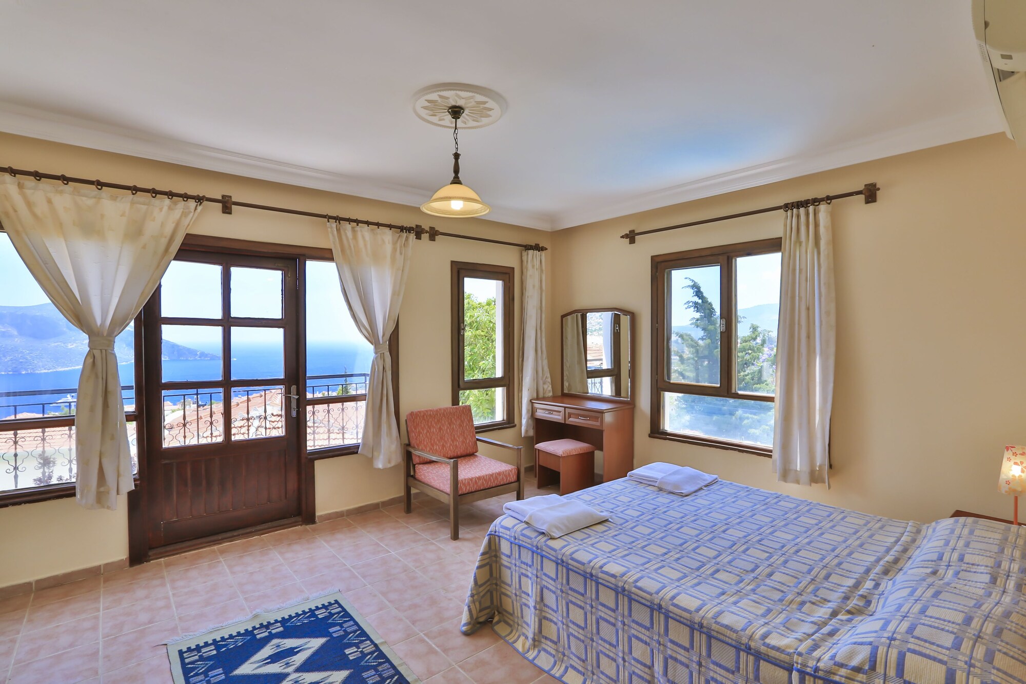 BG Villa's and Apart's