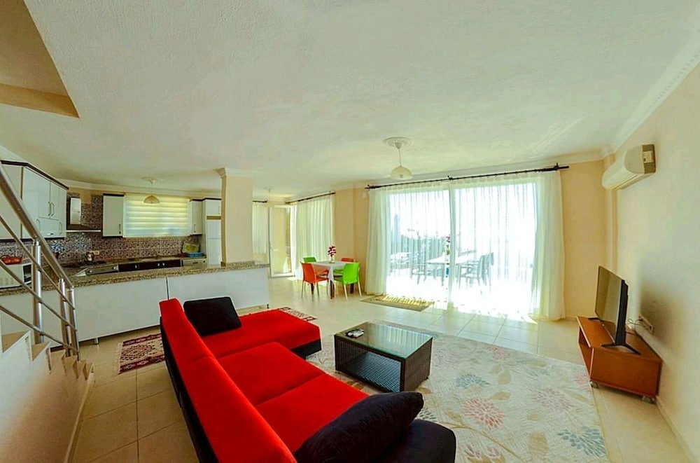 Villa Nar