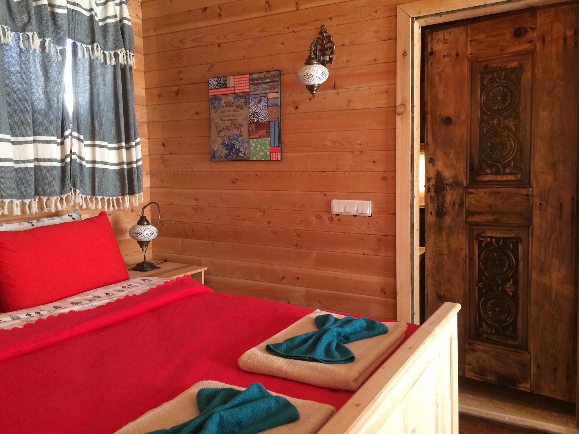 Ambar Cabins