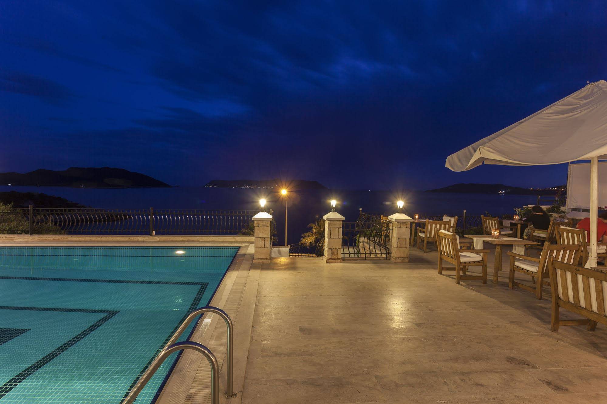 Aqua Princess Hotel
