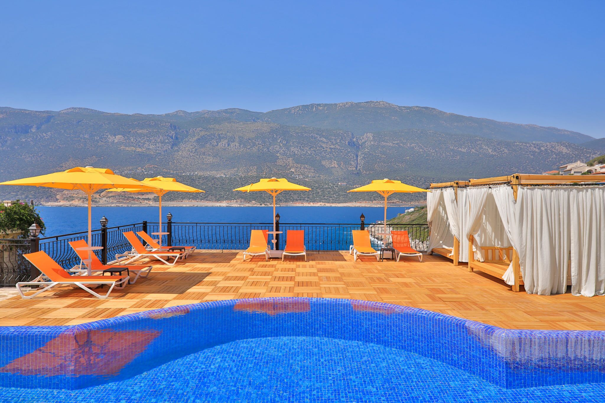 Atalante Hotel