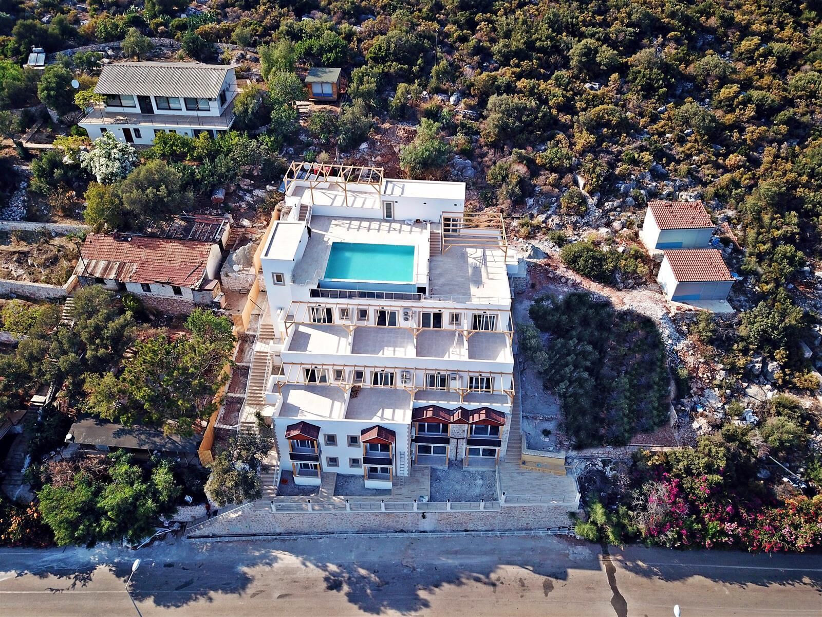 Blue Island Luxury Hotel