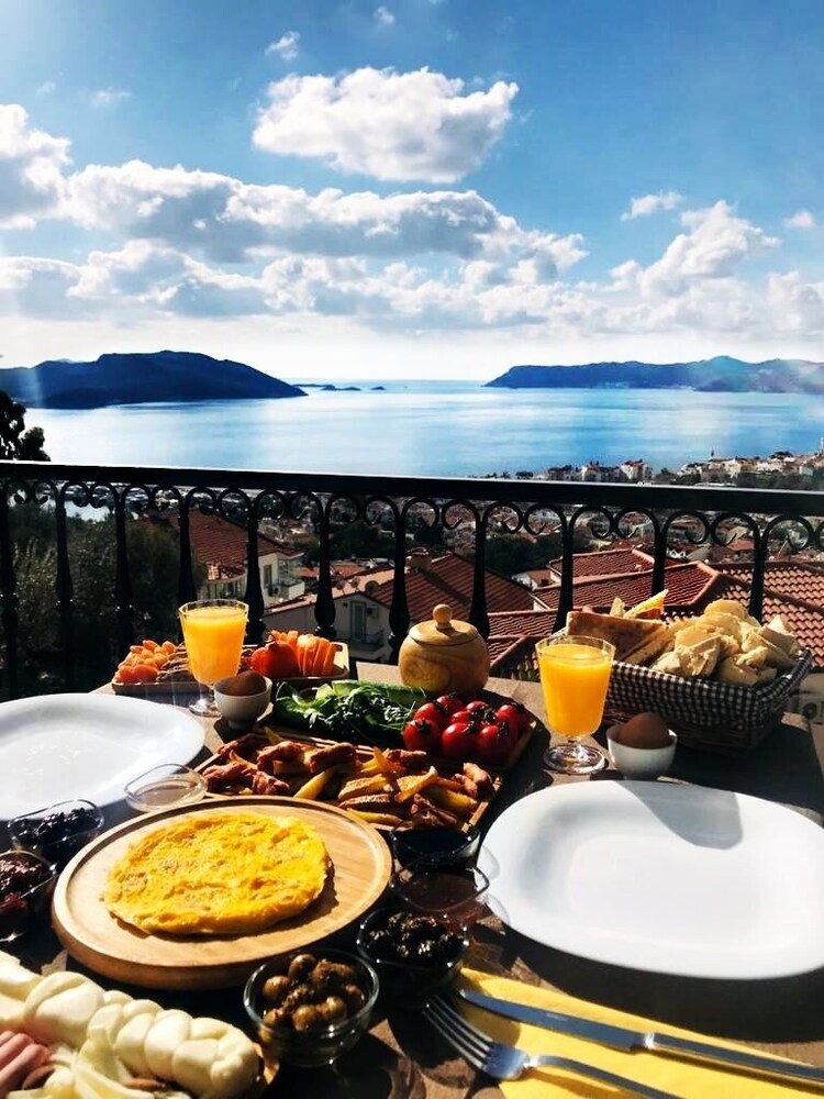 Carpediem Suite Hotel