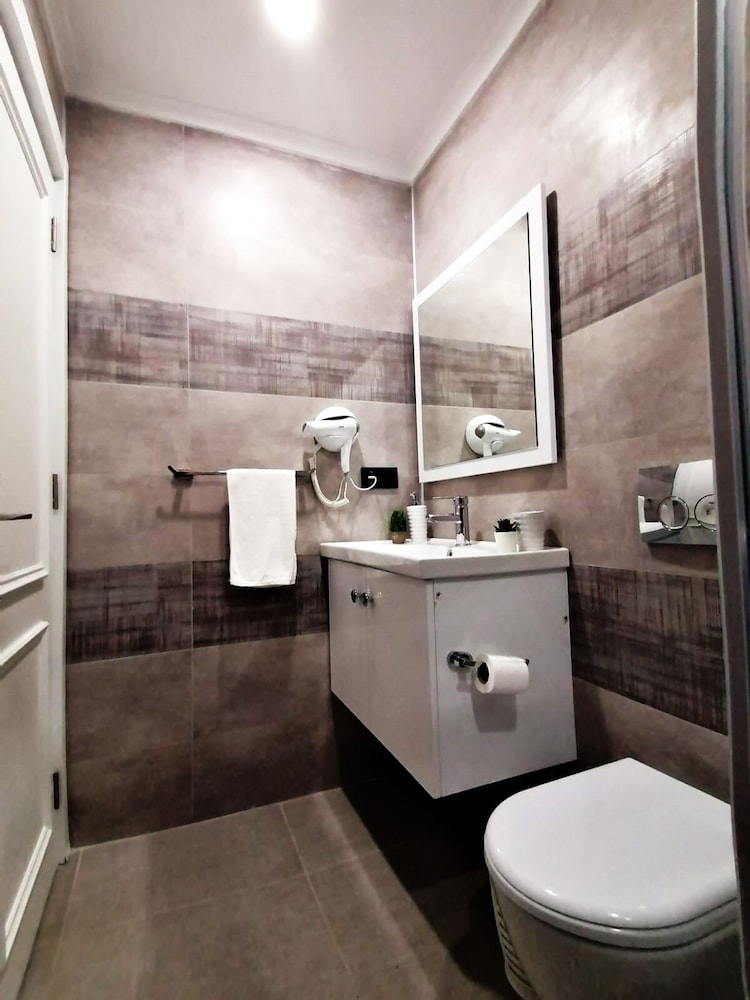 Carpediem Suite Hotel