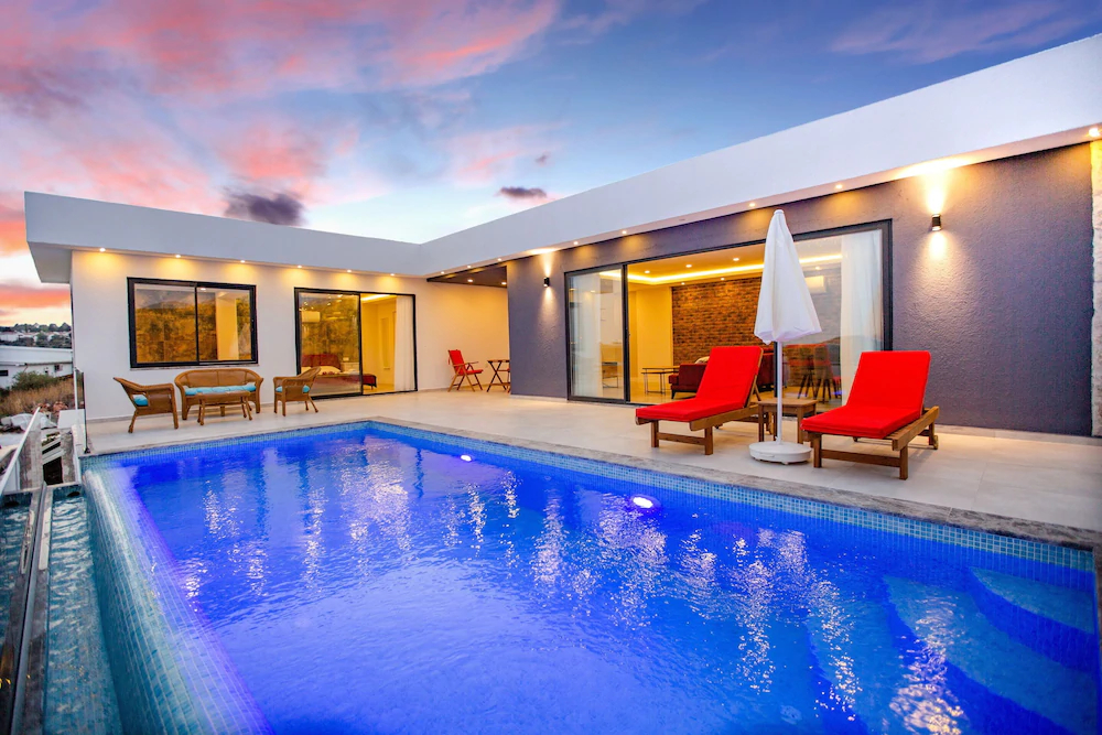 Golden Villa