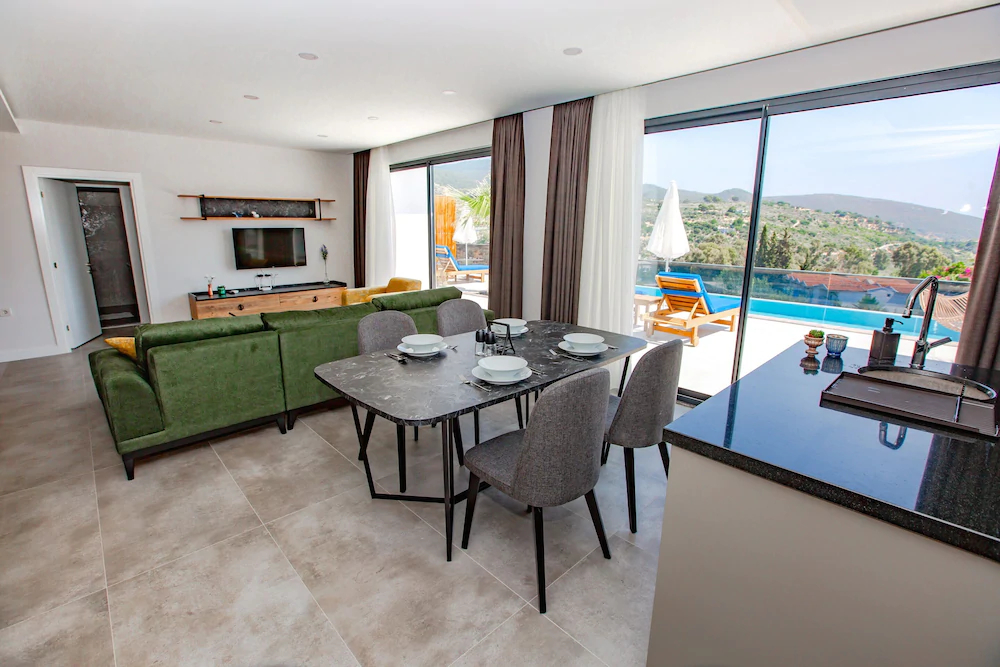 Golden Villa