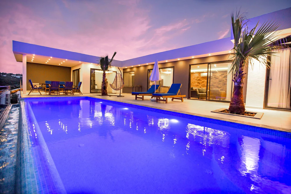 Golden Villa