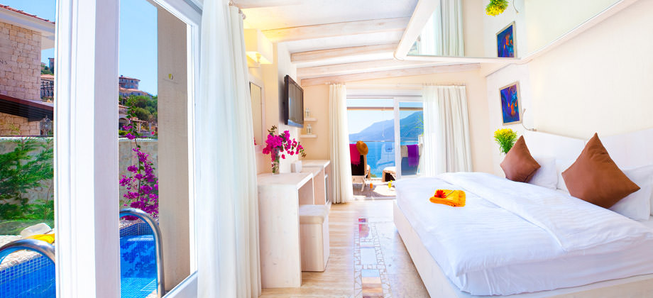 Peninsula Gardens Hotel & Beach