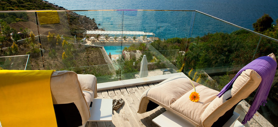 Peninsula Gardens Hotel & Beach