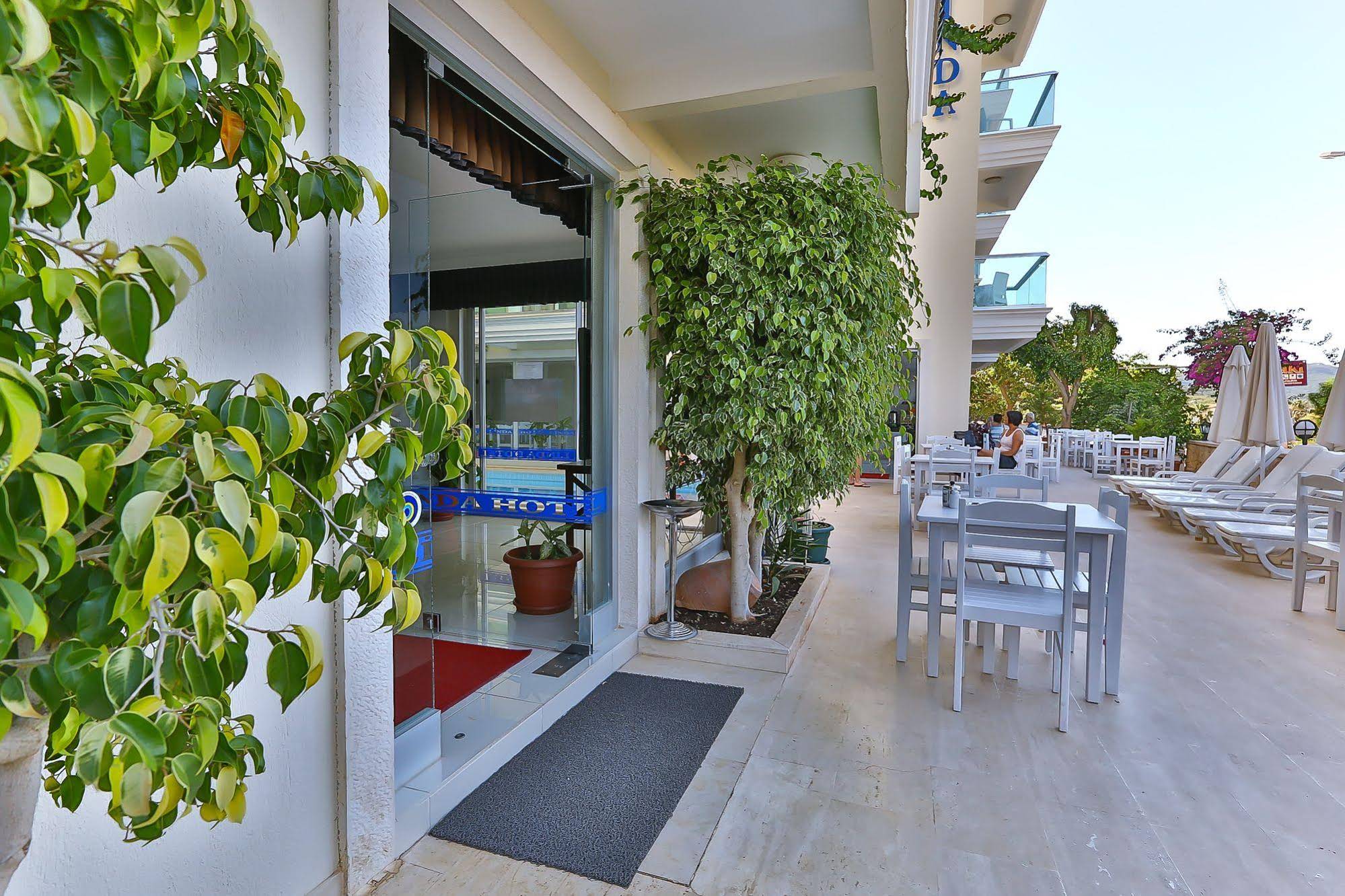 Belinda Hotel
