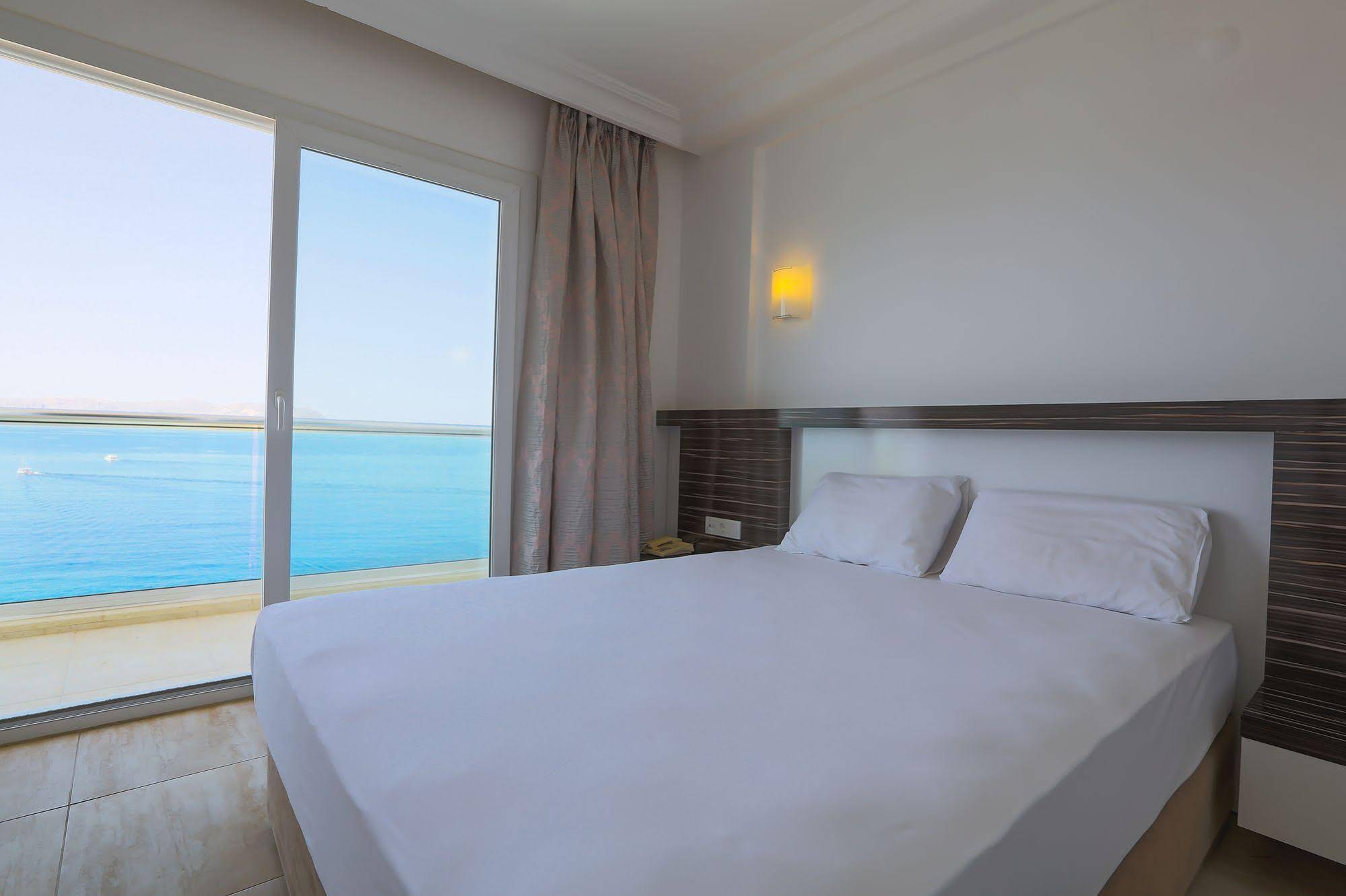 Belinda Hotel