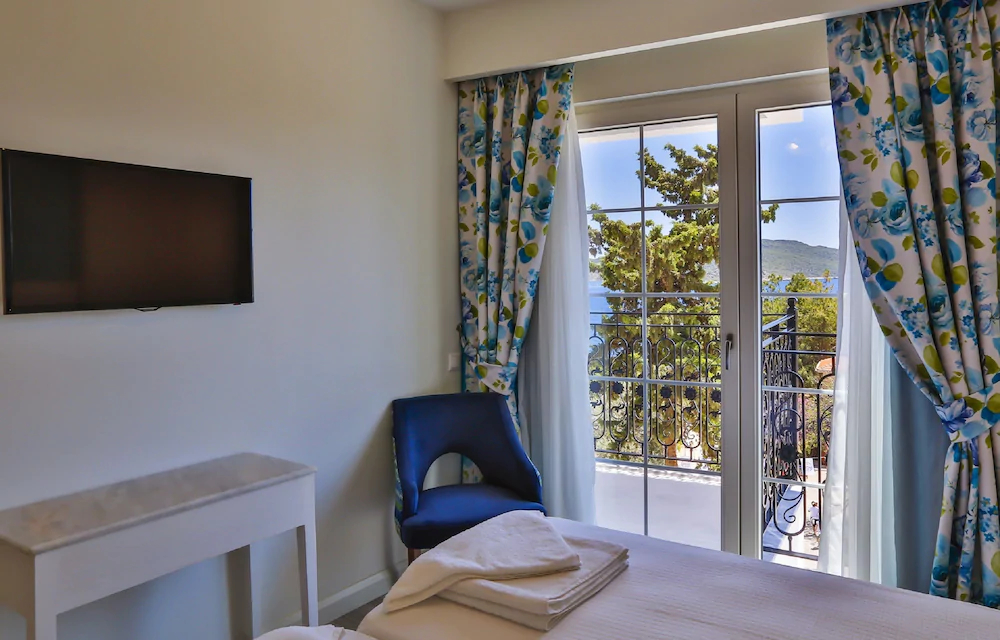 Livia Hotel