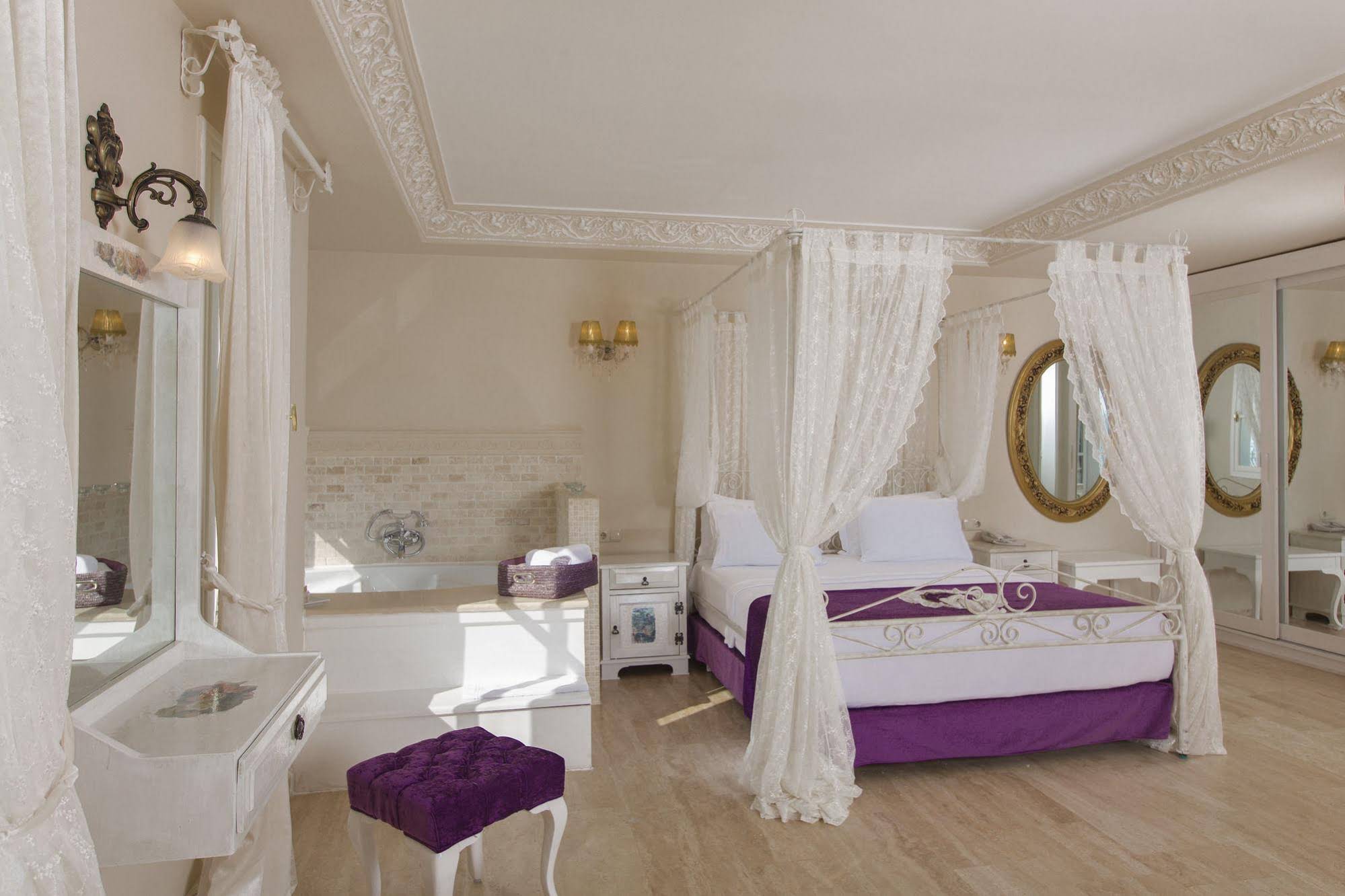 Lukka Exclusive Hotel