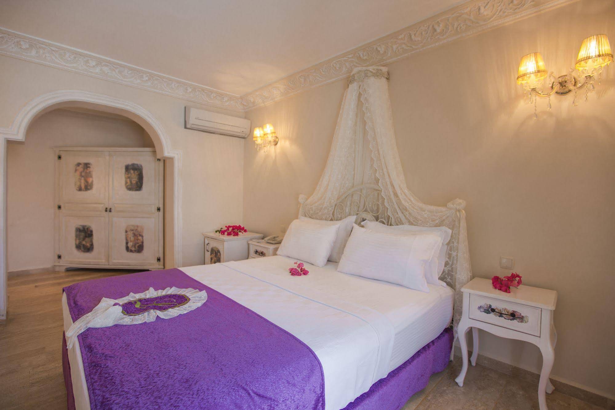 Lukka Exclusive Hotel