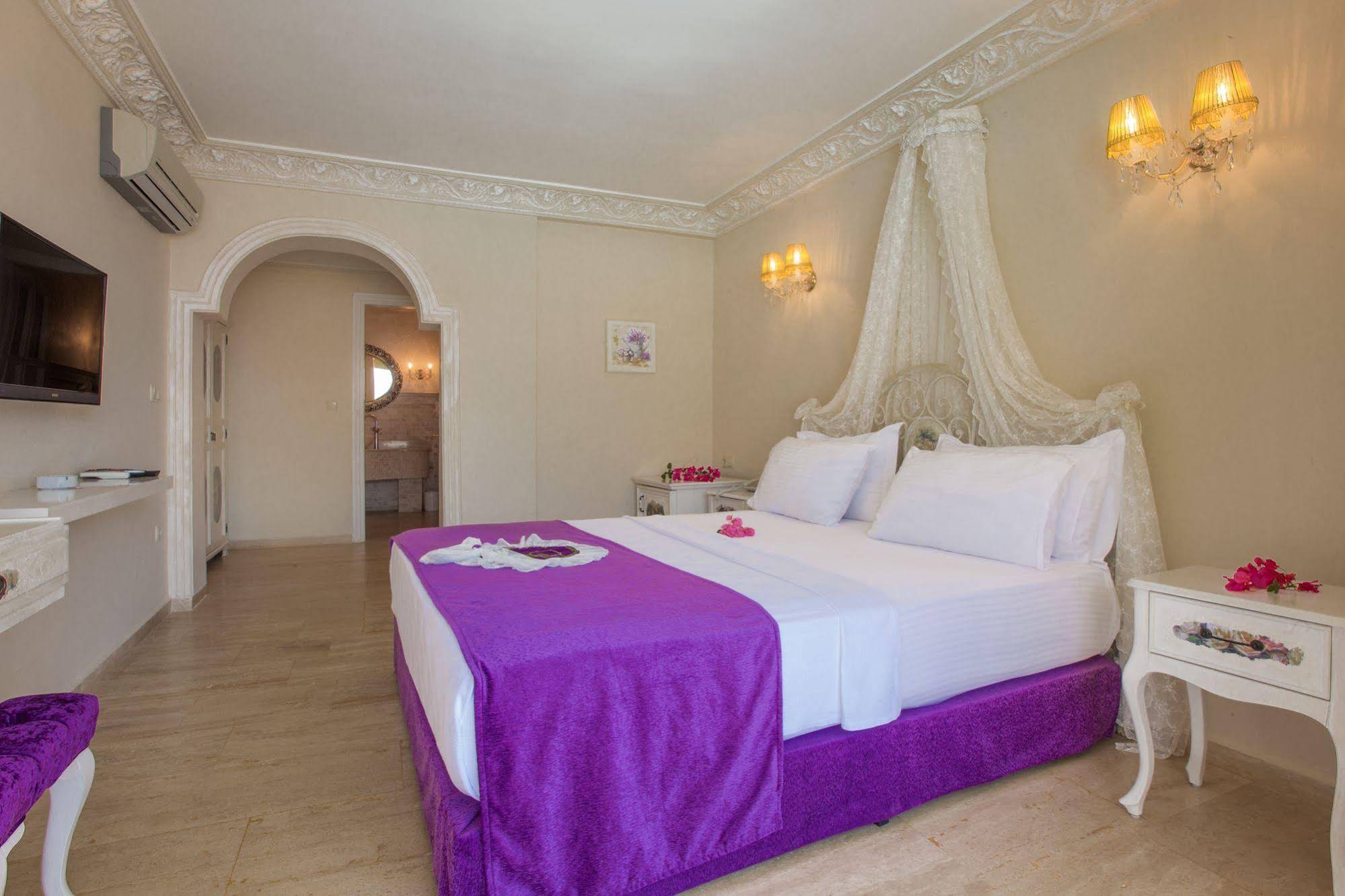 Lukka Exclusive Hotel