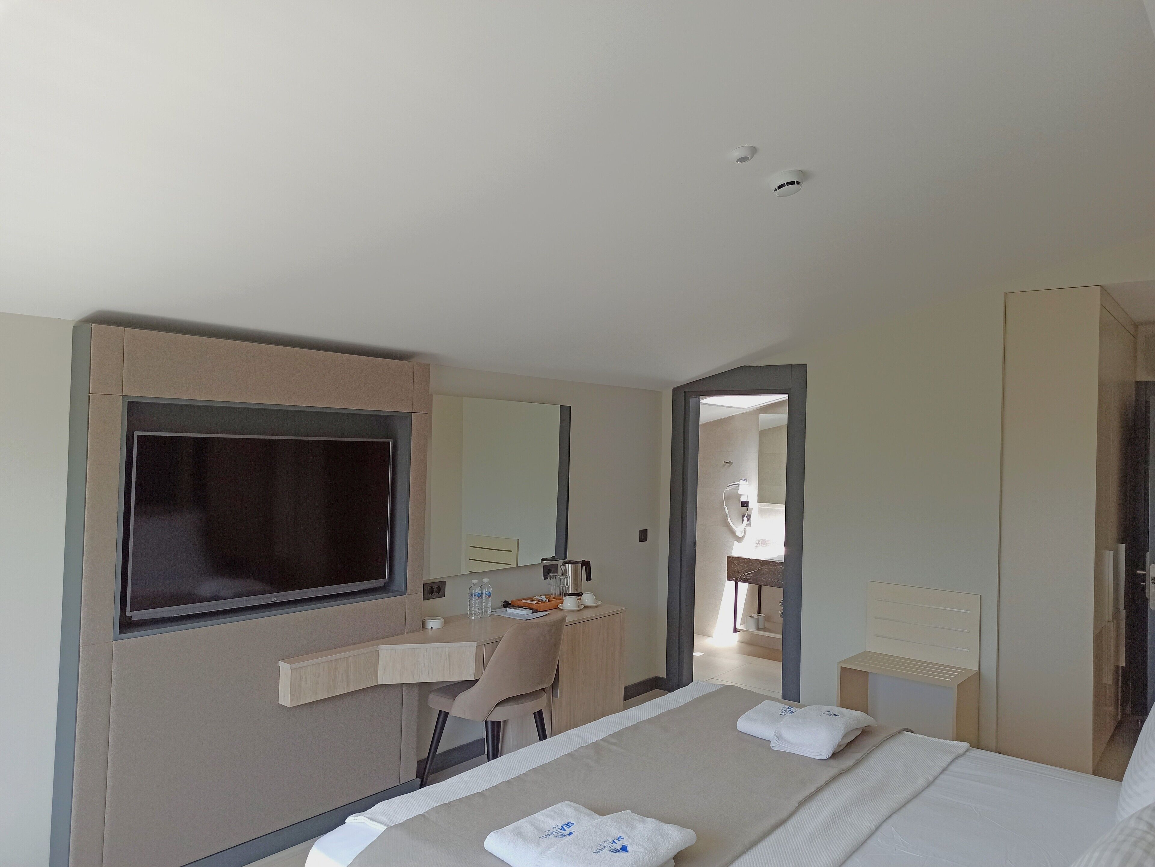 Seatown Hotel