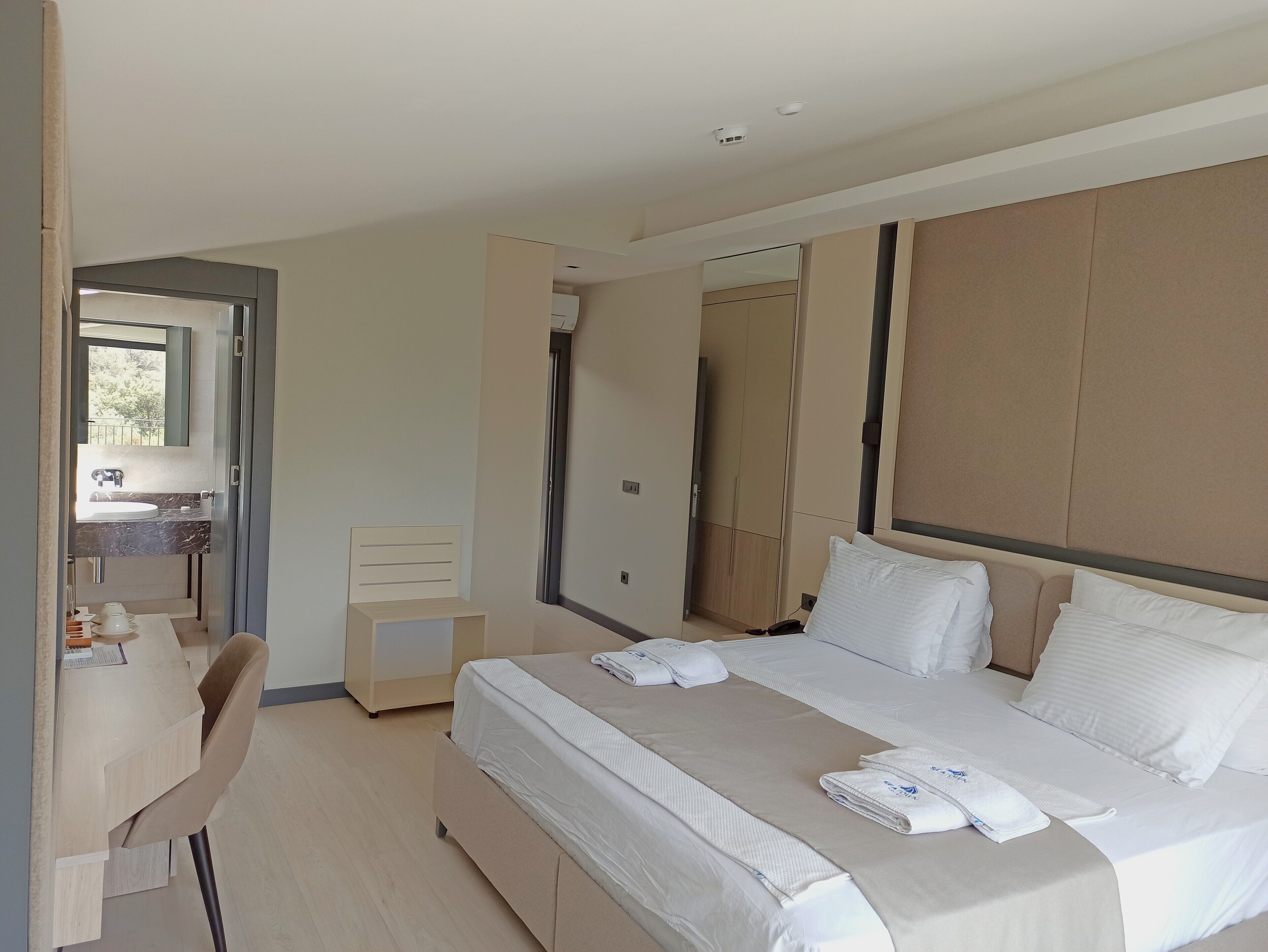 Seatown Hotel