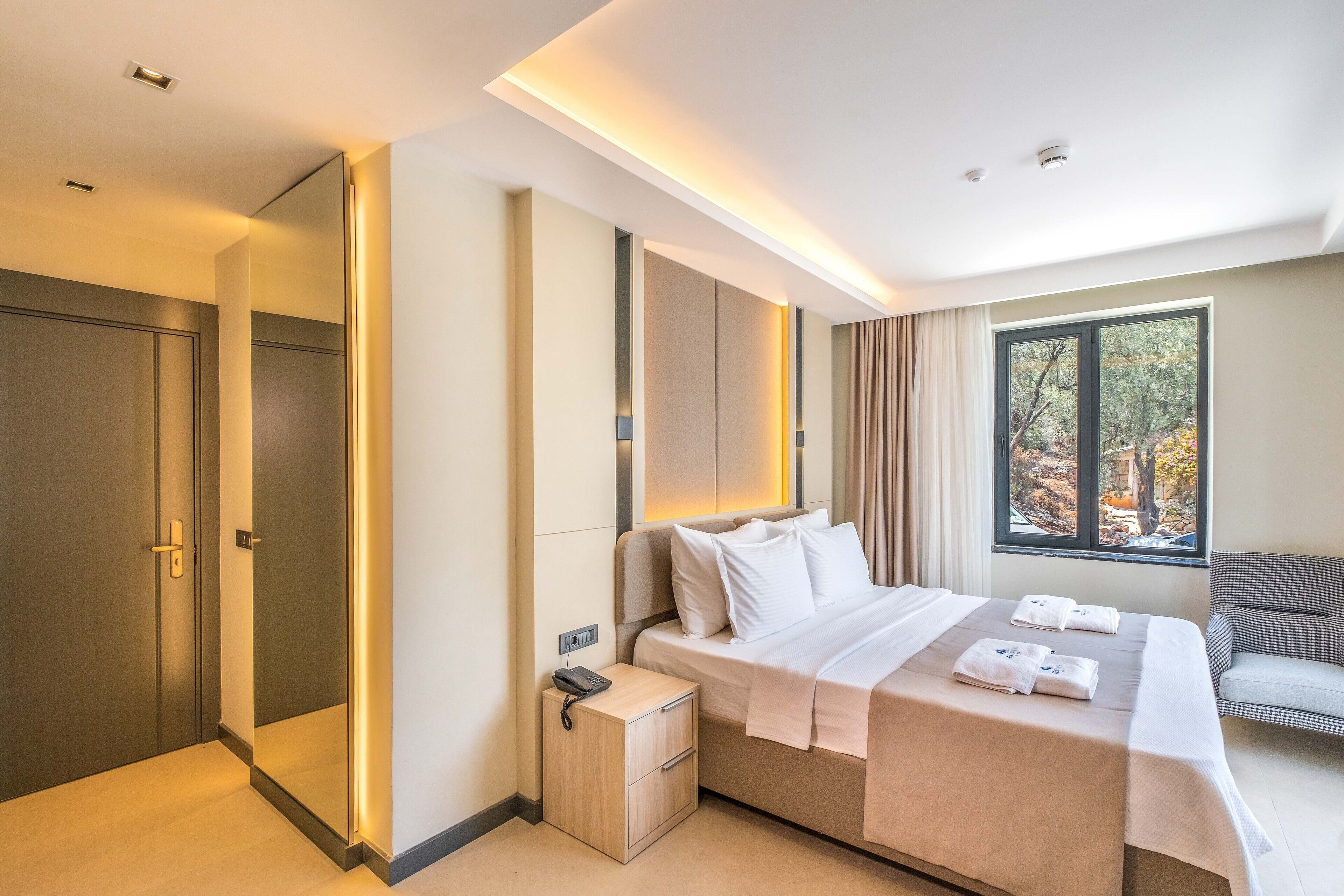 Seatown Hotel