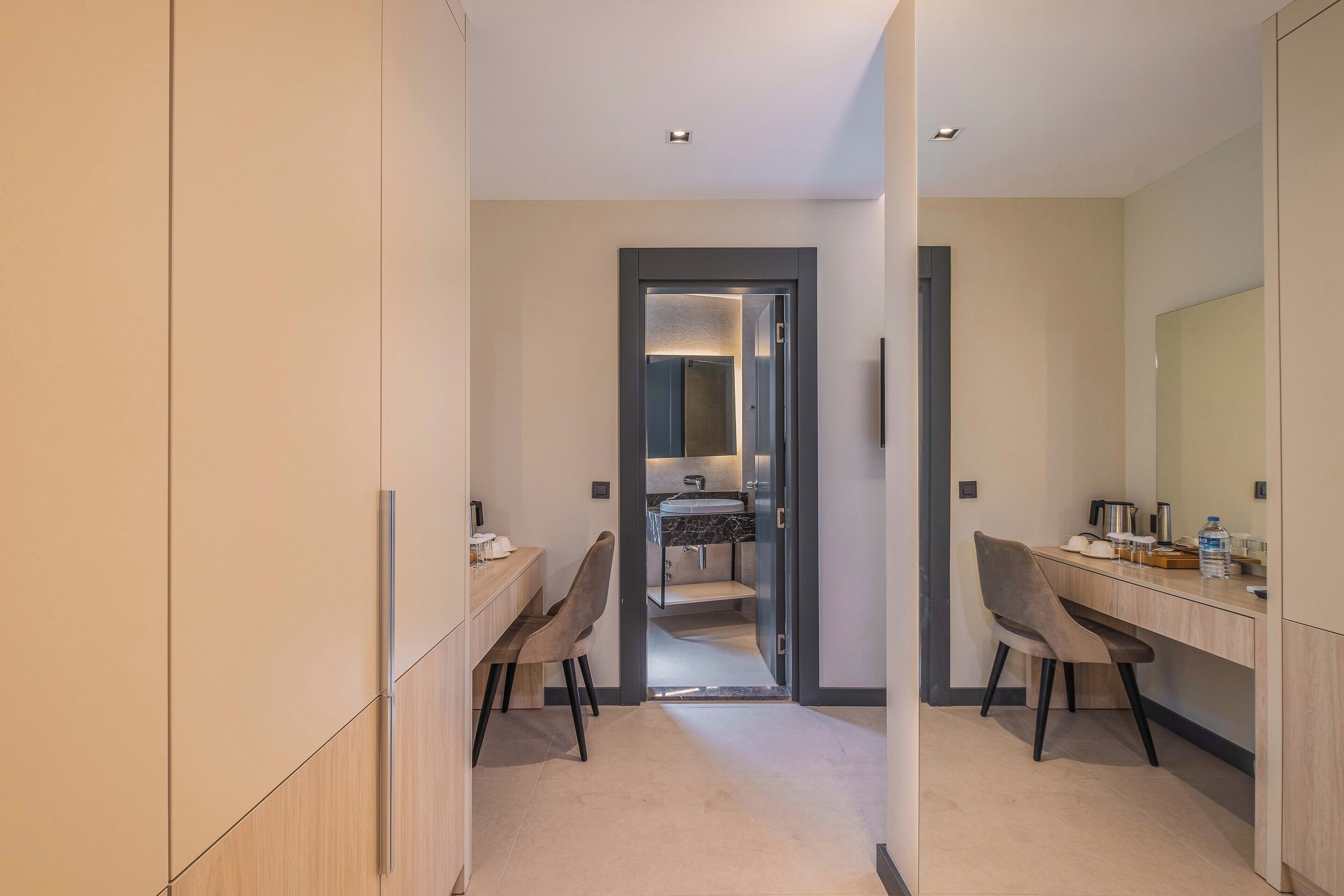 Seatown Hotel