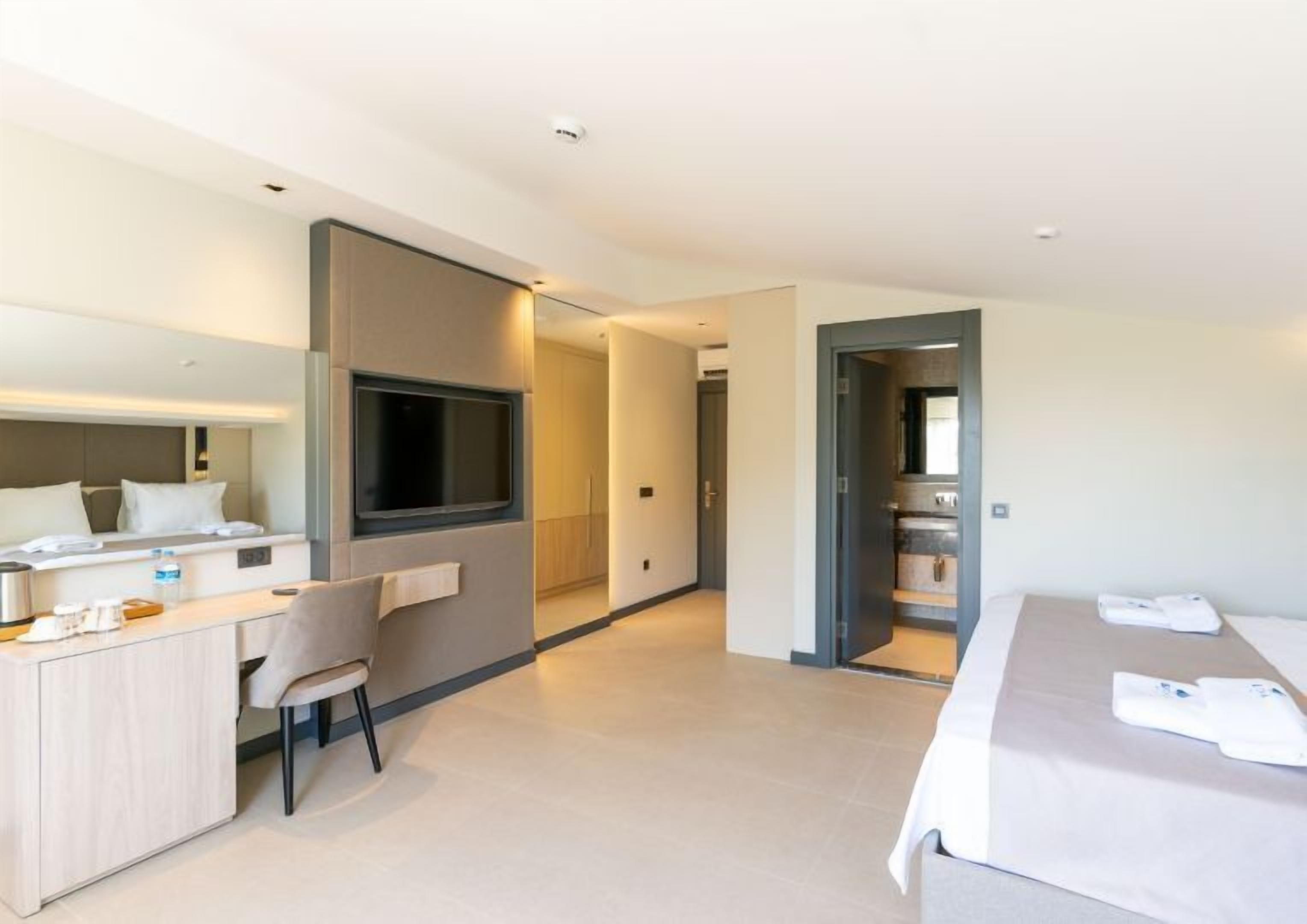 Seatown Hotel