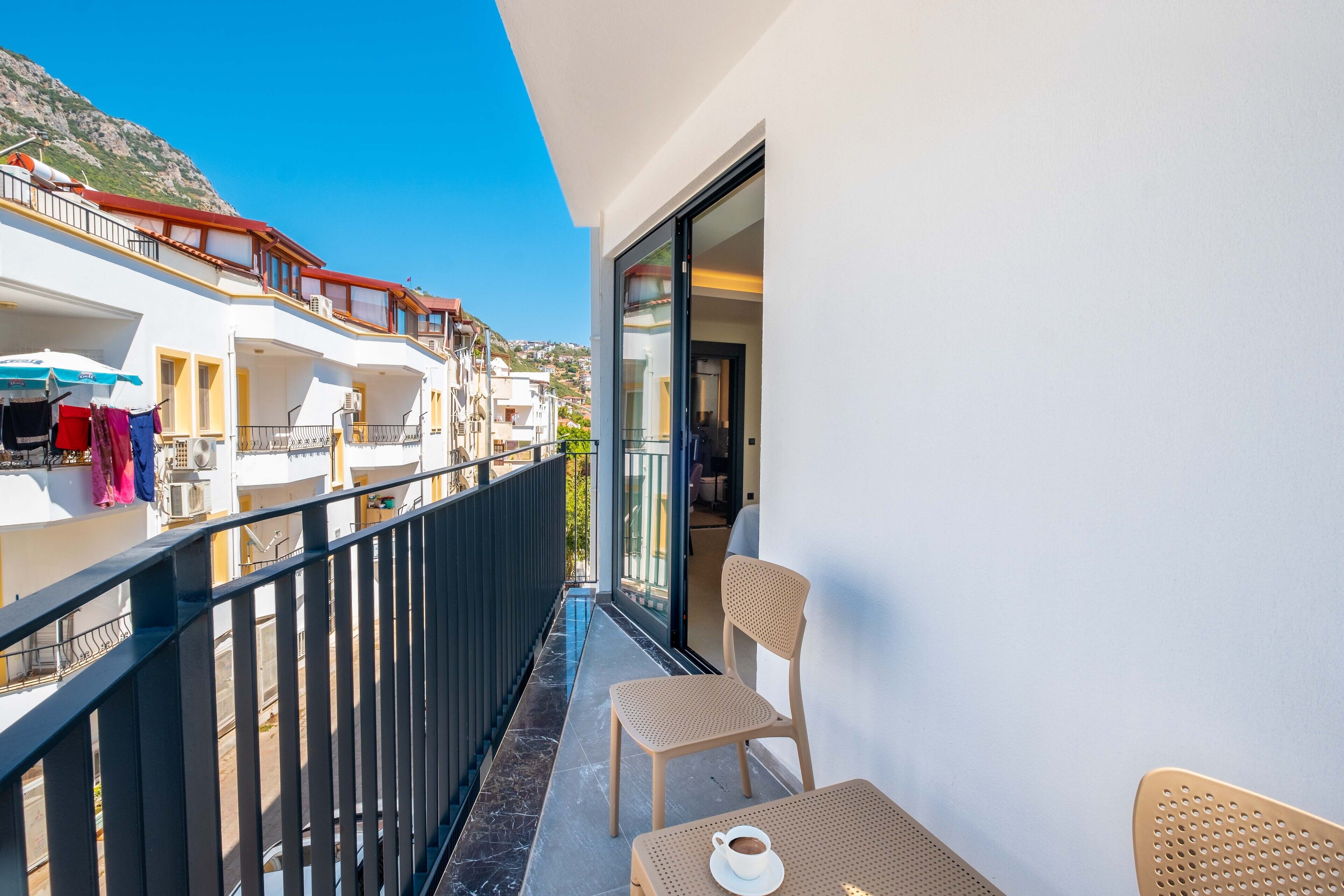 Seatown Hotel