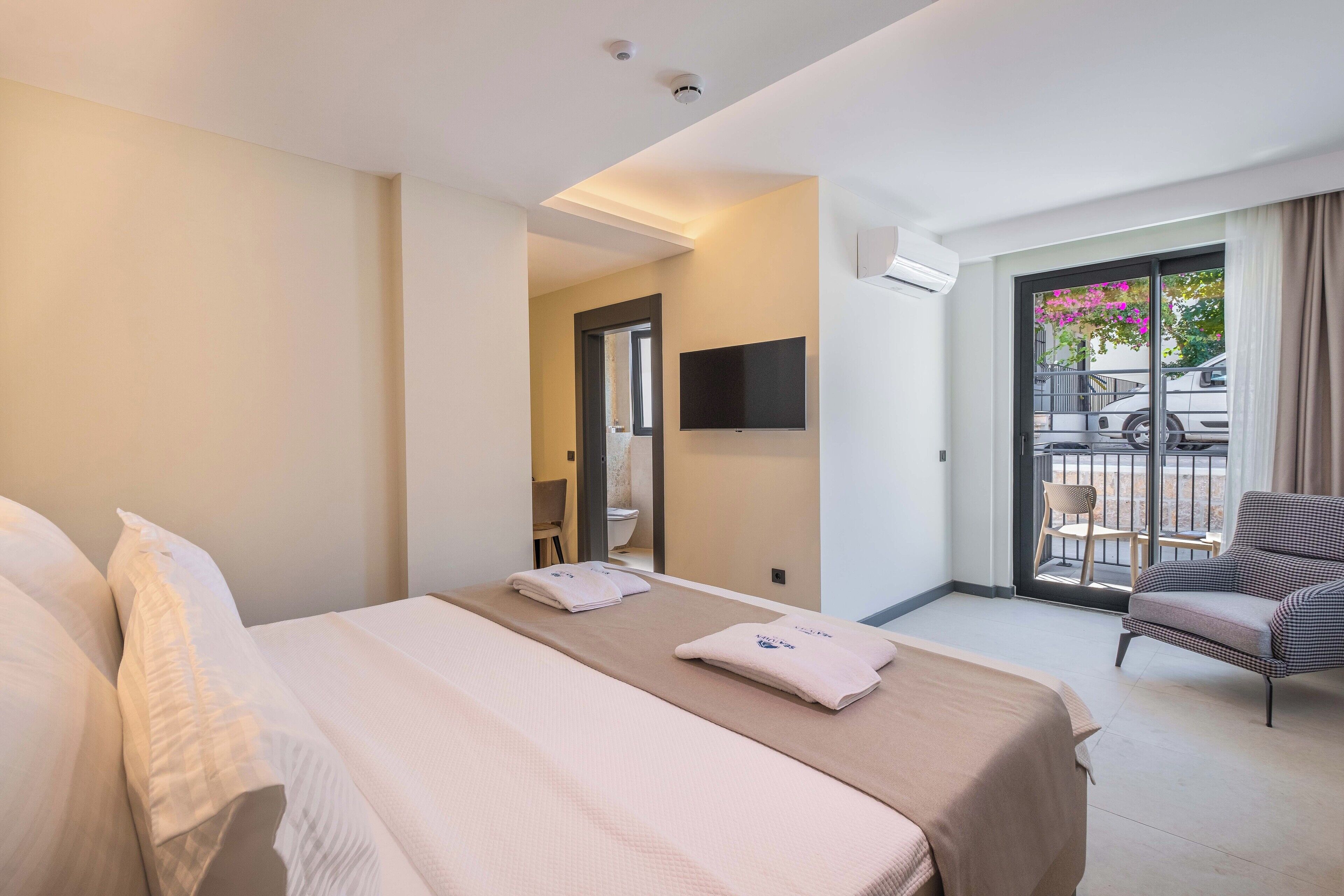 Seatown Hotel