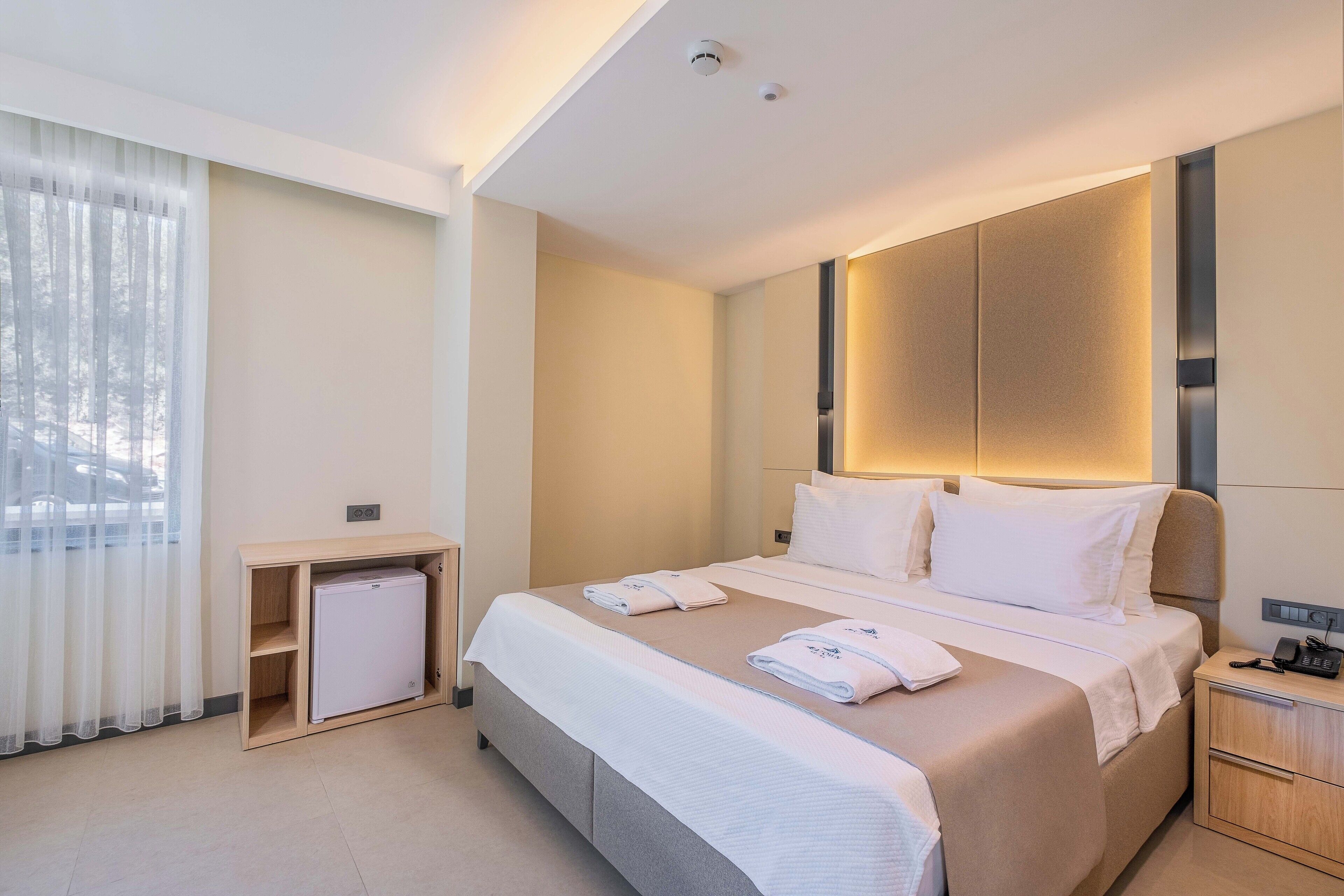 Seatown Hotel