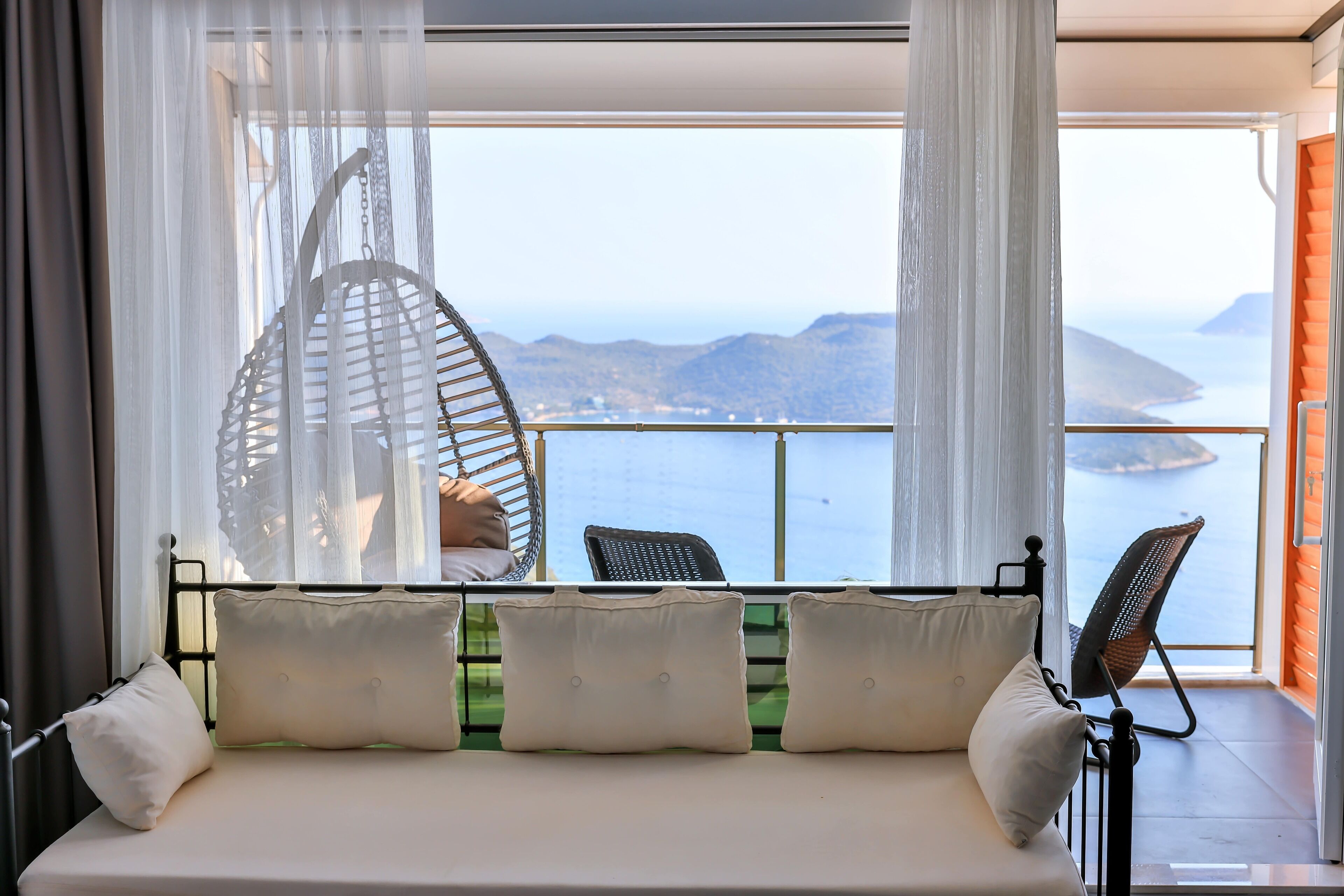 Un Amor The Hotel