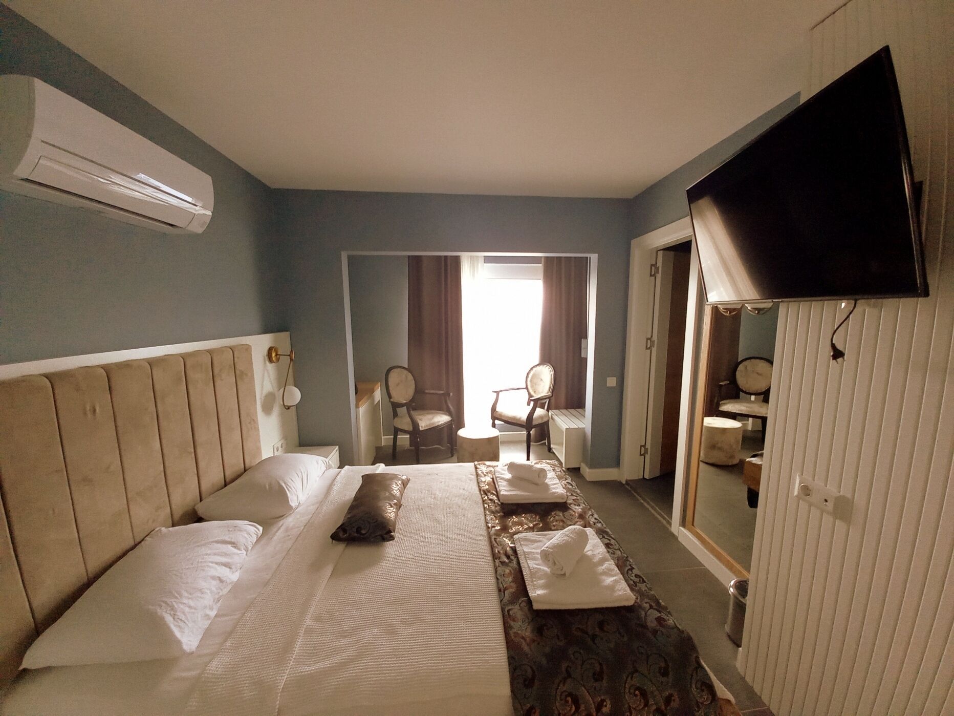 Un Amor The Hotel