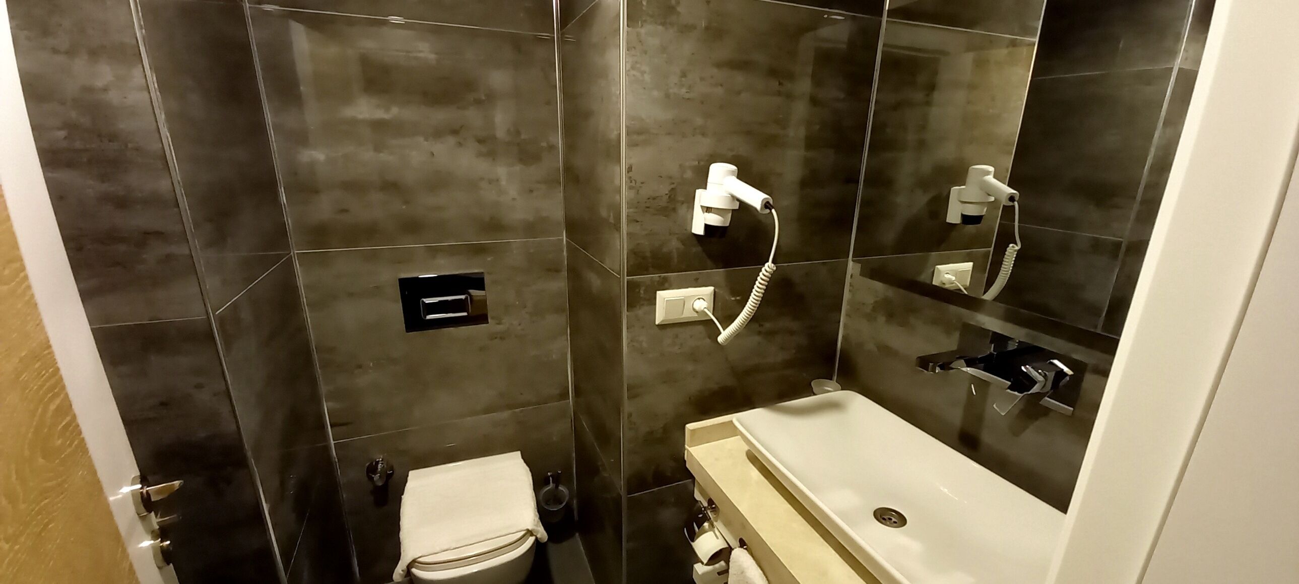 Un Amor The Hotel