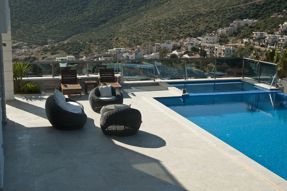 Villa Moonshine