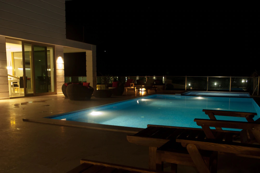 Villa Moonshine
