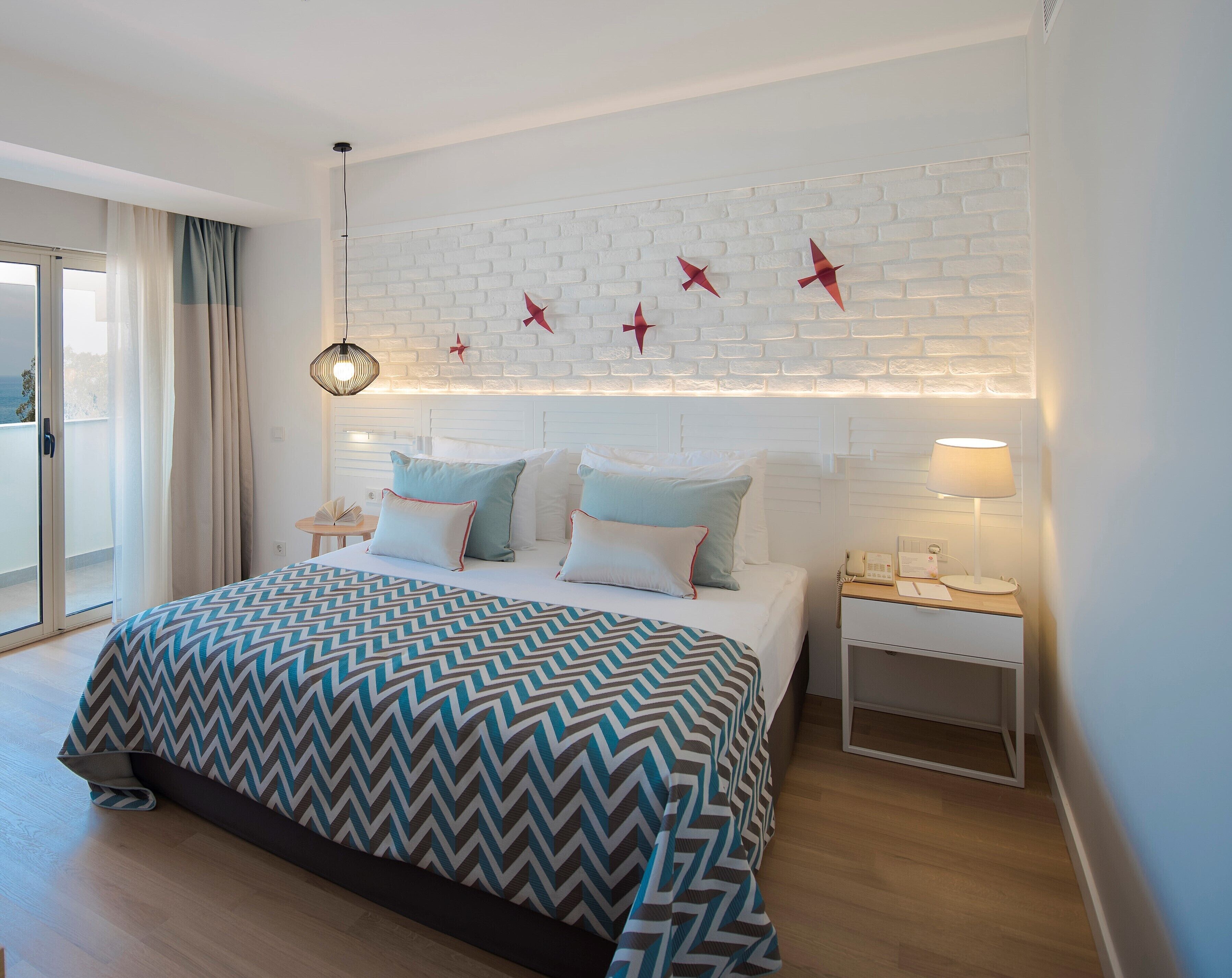 Akra Kemer