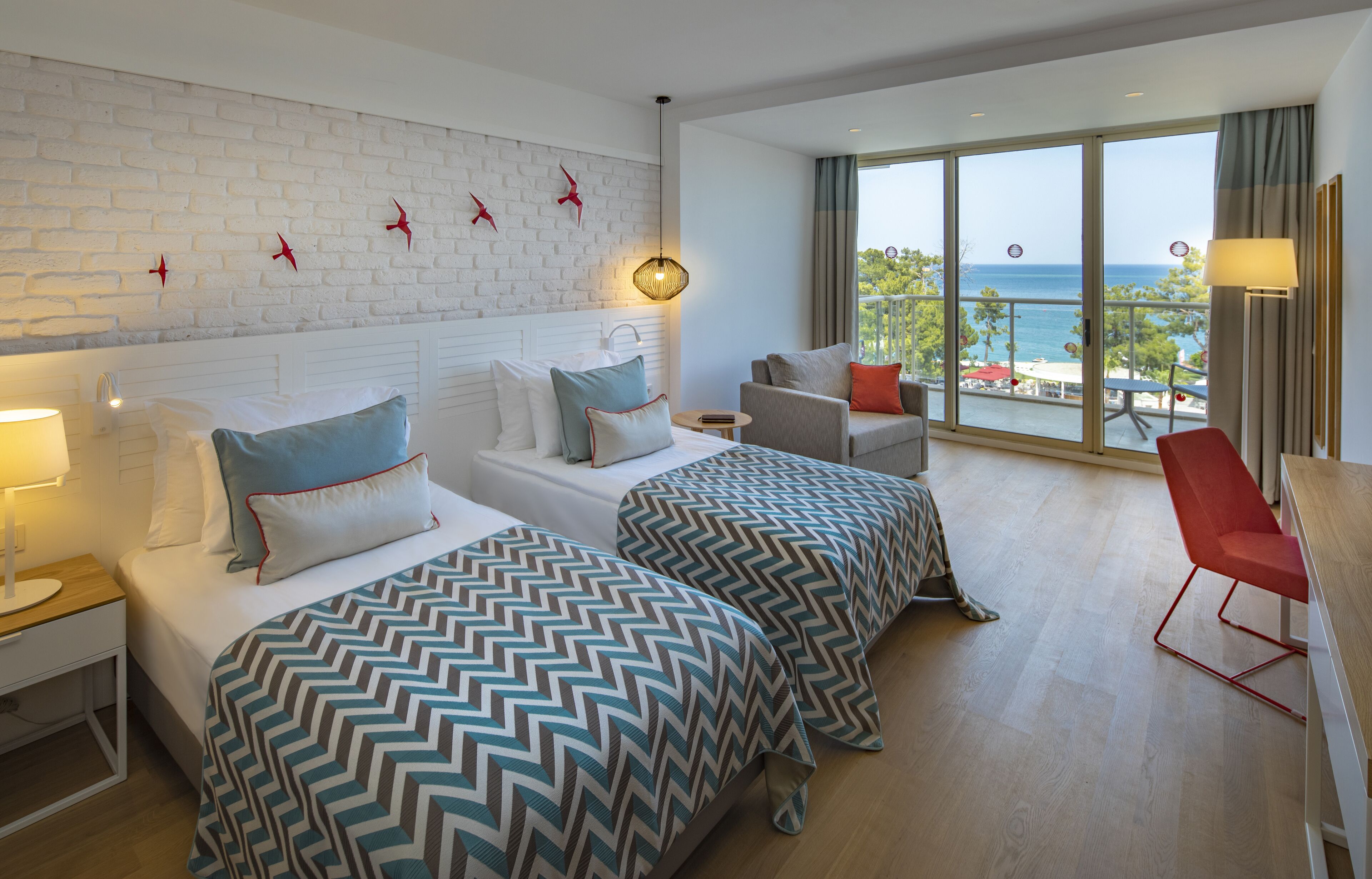 Akra Kemer