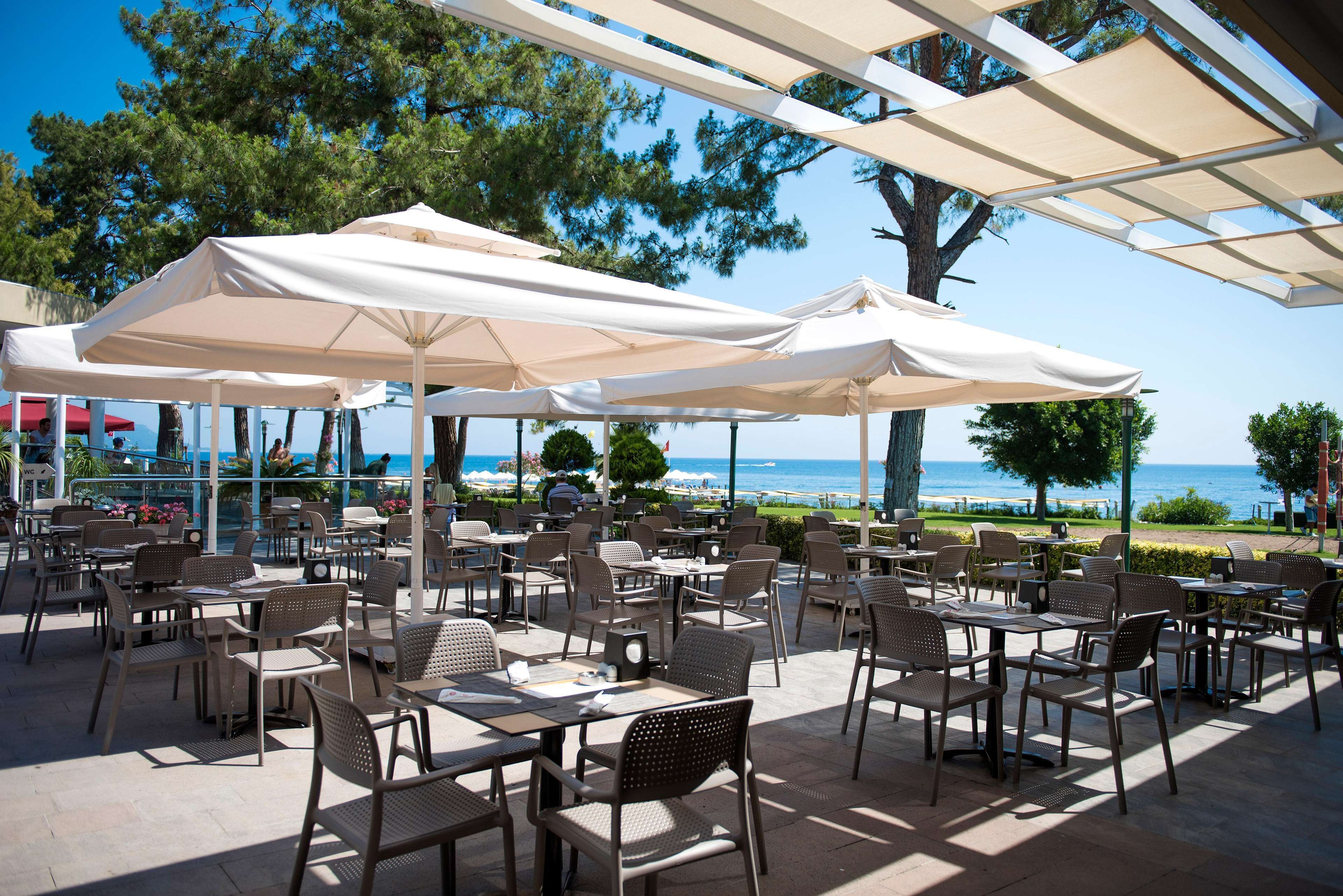 Akra Kemer