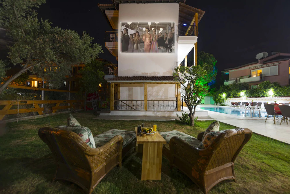 Amore Hotel