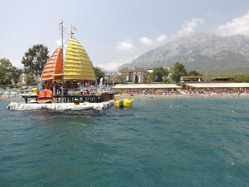 Armas Gül Beach