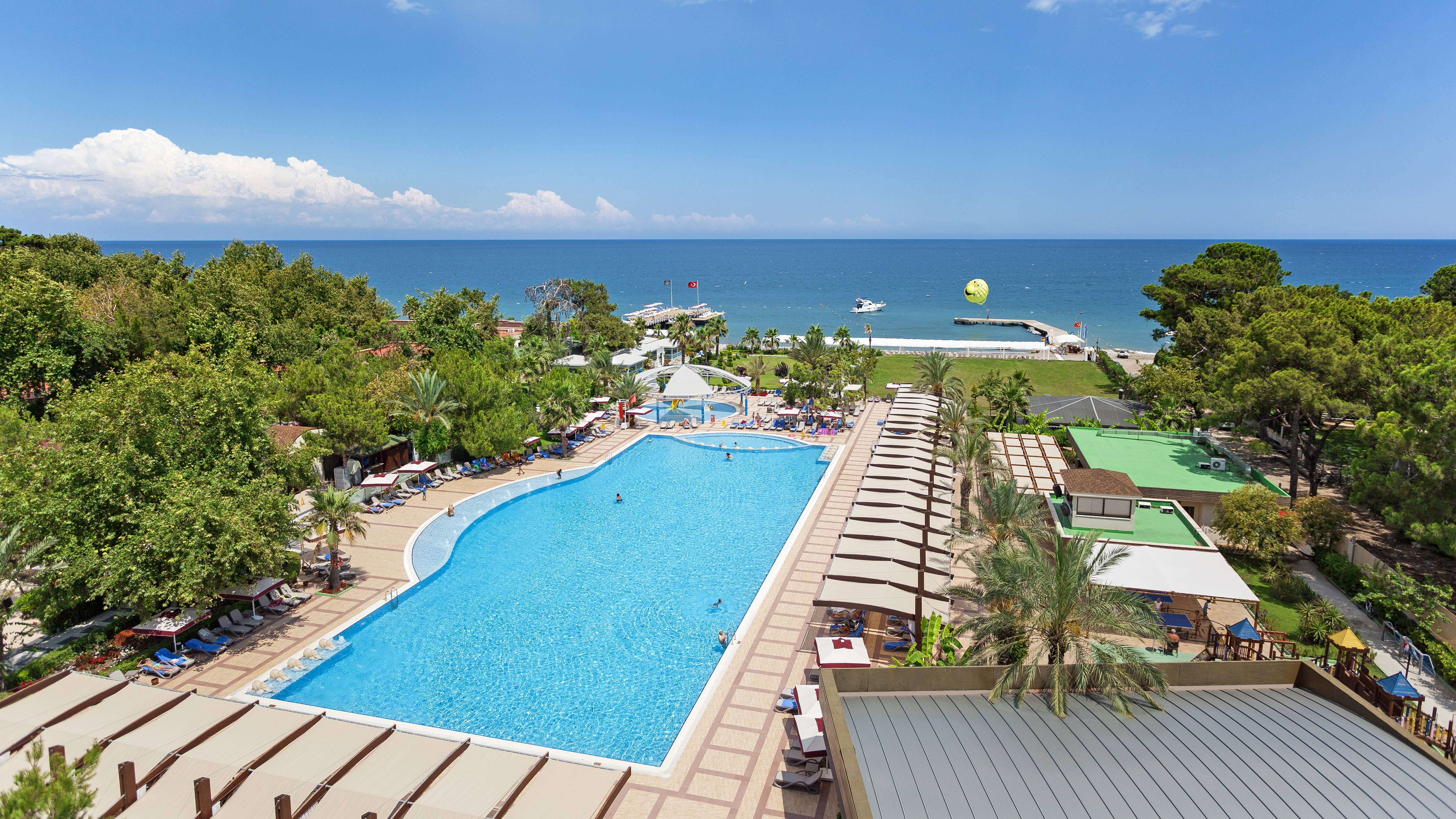 FashionTV Luxe Resort